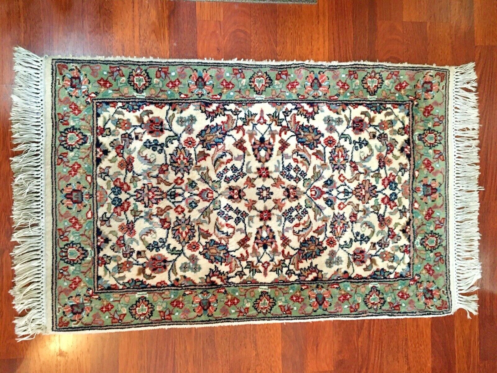 24” x 38” Stone Wash Hamedan Organic Wool Hand Knotted Rug