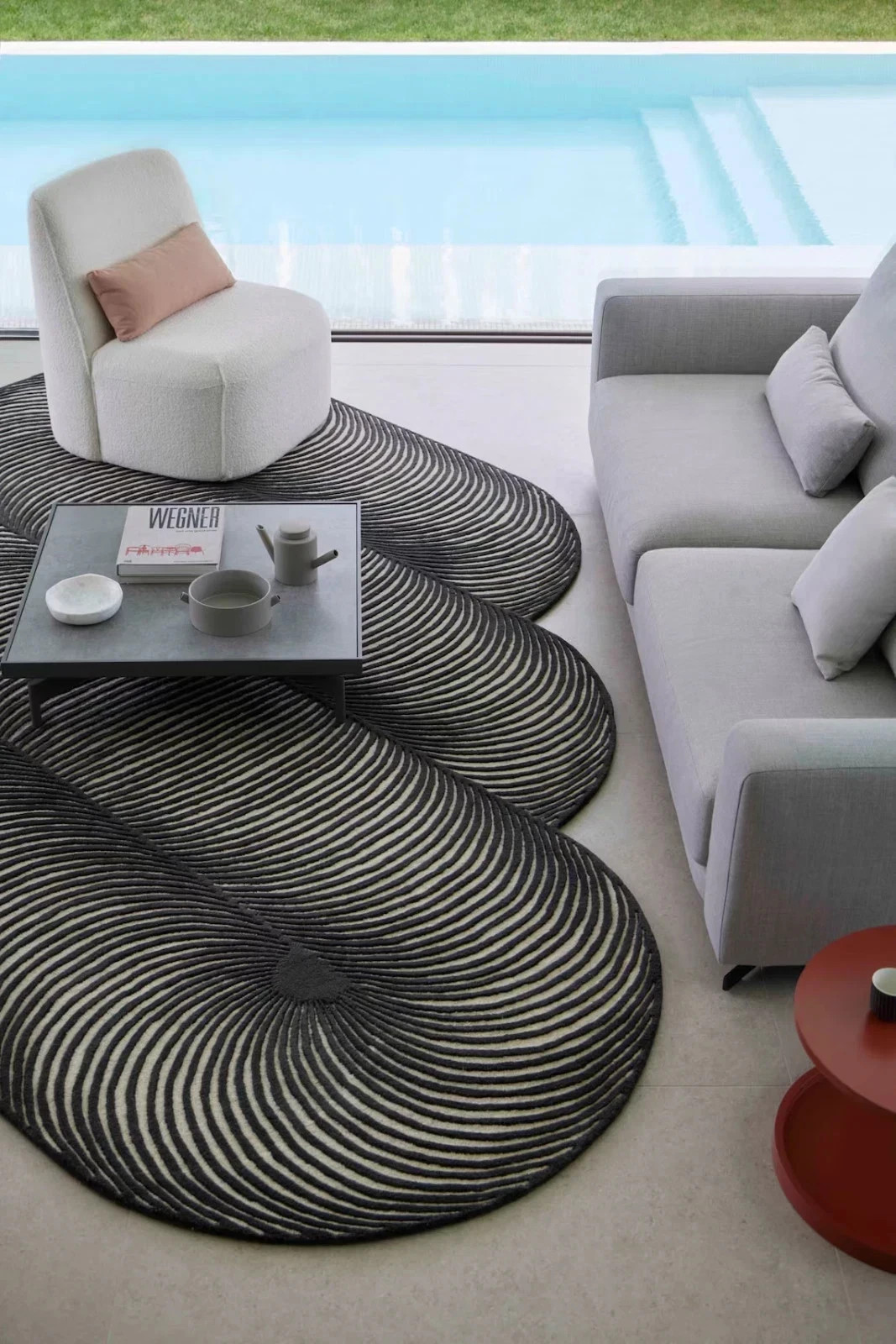 Irregular Shaped Hand Tufted Wool Black & White Custom For Decor Modern 6×9