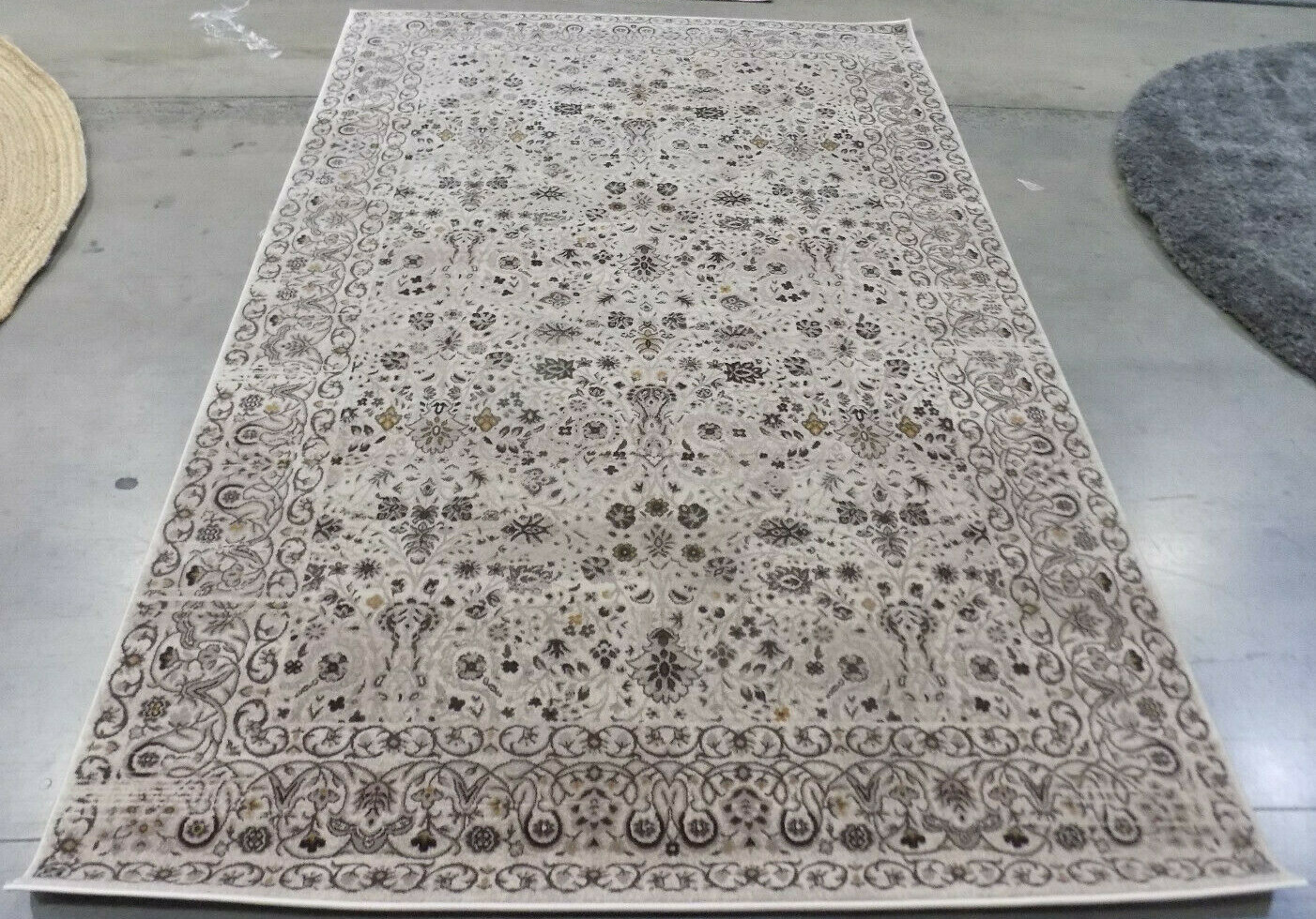 CREME / BROWN 6′ X 9′ Damaged Rug Reduced Price 1172594916 SER213F-6