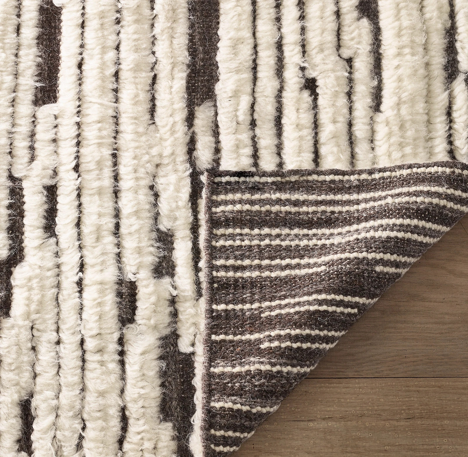 Moroccan Berber Wool Rug Color Ivory/Charcoal Design Handmade Luxury Carpet Rug