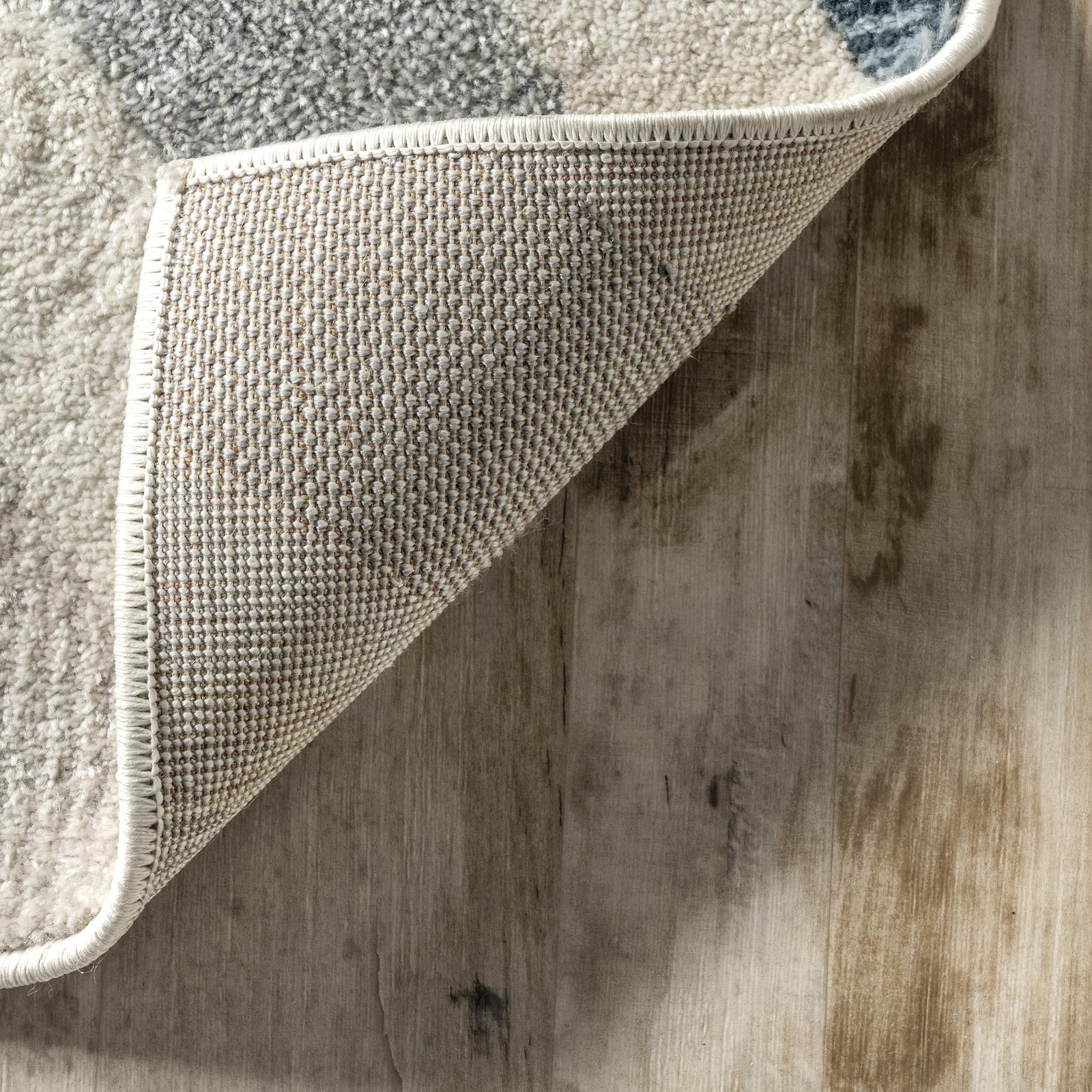Neveah Beige/Ivory, 2’8″ x 8′, Contemporary, Chevron, Soft and Cozy, High Tra…