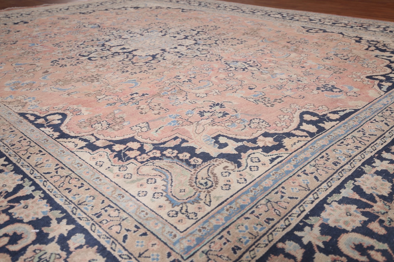 Vintage Traditional Pink Floral Area Rug 10×13 ft Hand-knotted Wool Carpet