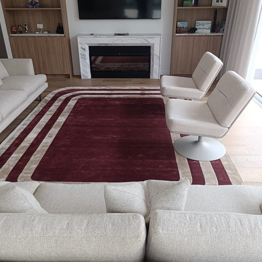 Hand-Tufted Burgundy Wool Area Rug Scandinavian Modern Living Room, bedroom rug