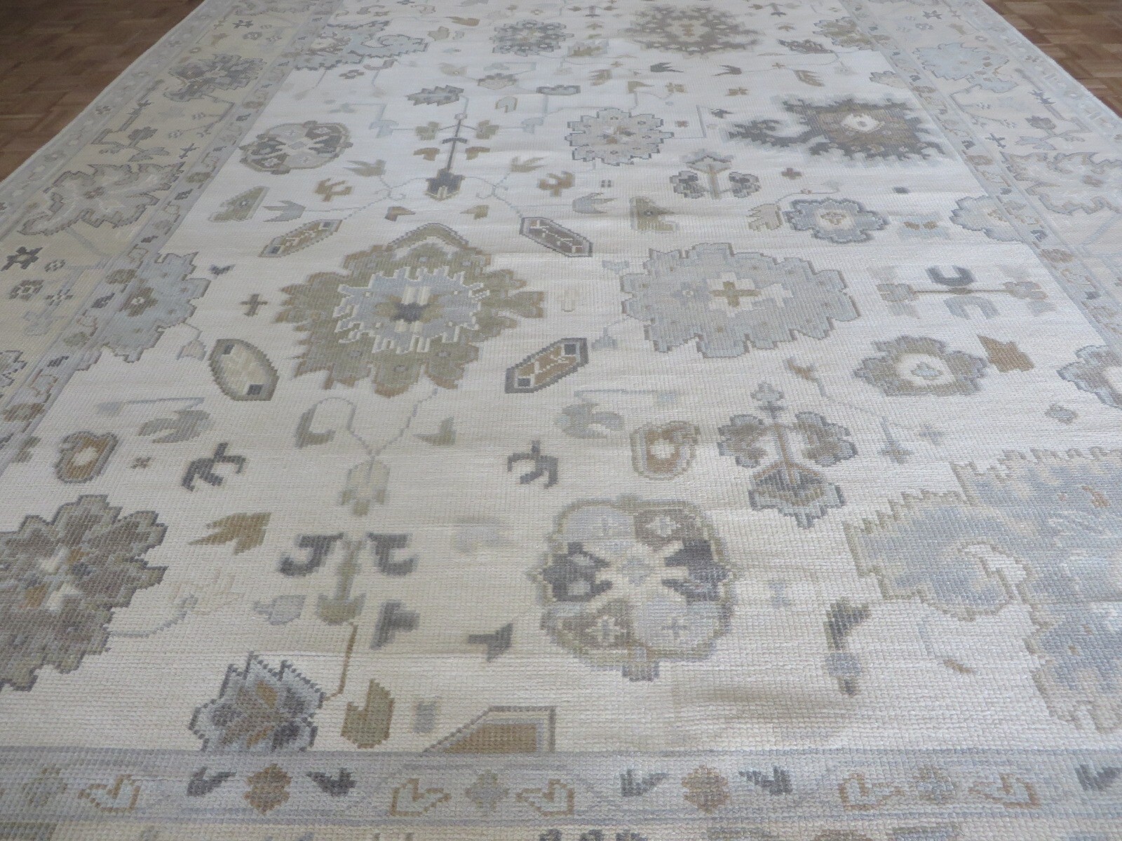 9’11 x 13’9 Hand Knotted Ivory Sultanabad Oushak Oriental Rug G15277