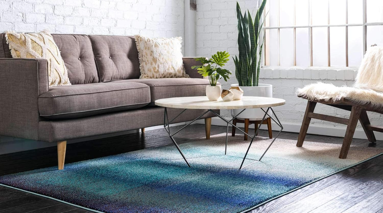 Modern Abstract Area Rug – Estrella Collection (5′ x 8′, Blue/Beige)