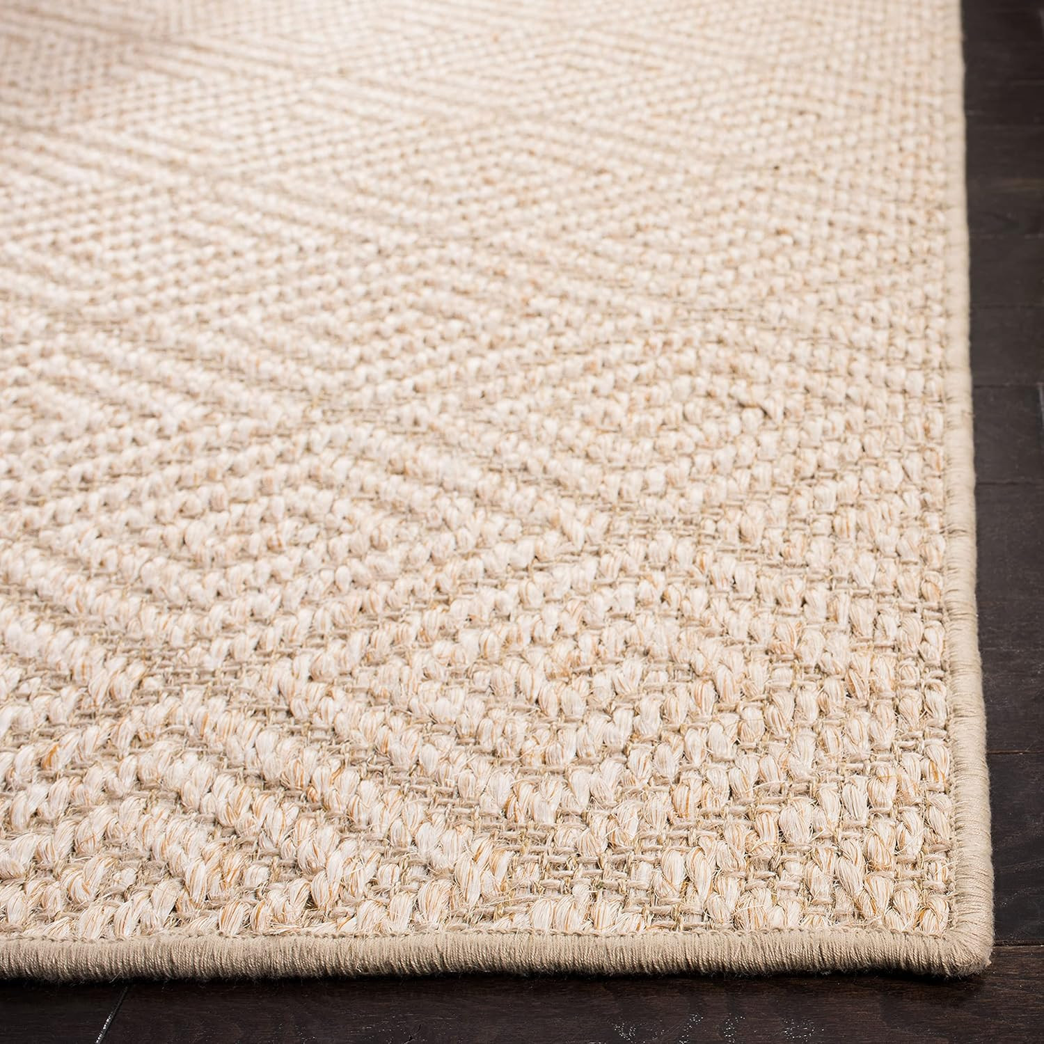 Beige Palm Beach Accent Rug 4′ x 6′ – Non-Shedding & Easy Care