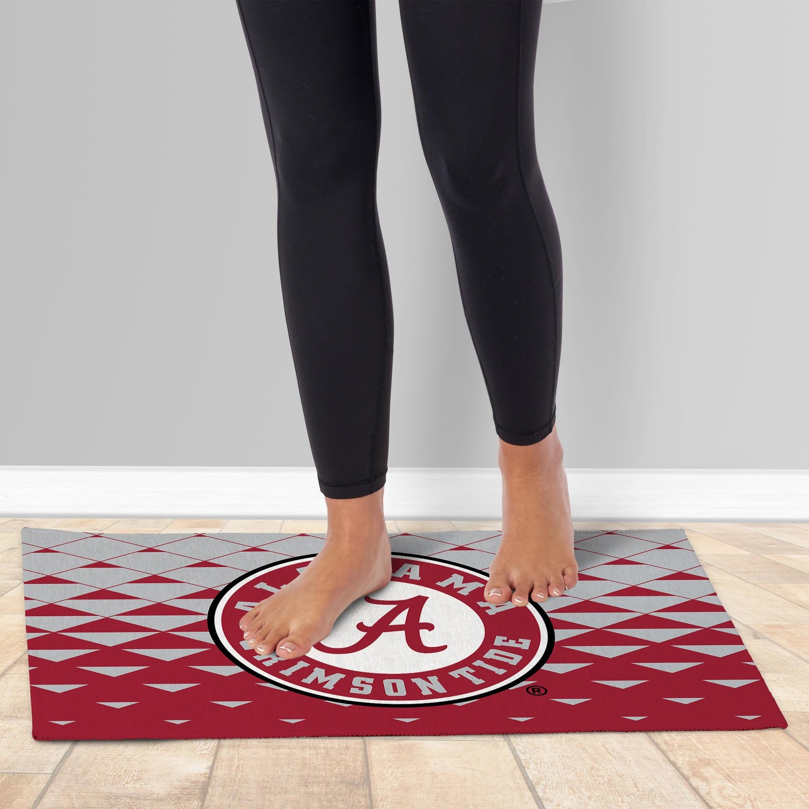 Northwest Ncaa Alabama Crimson Tide Washable Rug 20 X 32 Inches Dropzone A30