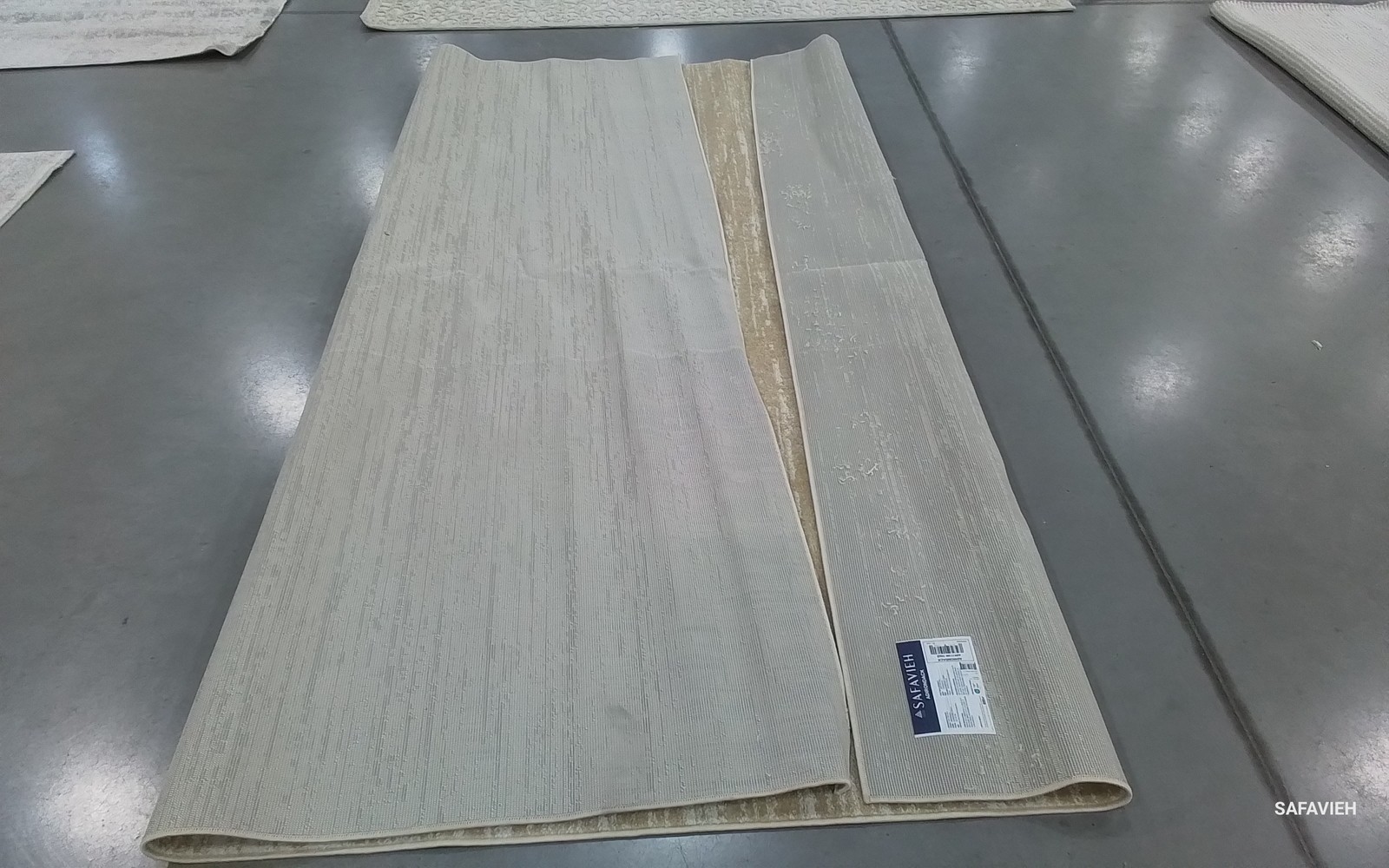 CHAMPAGN/CREAM 10′-0″ x 10′-0″ Damaged Rug Reduced Price 1172809402 ADR113W-10SQ
