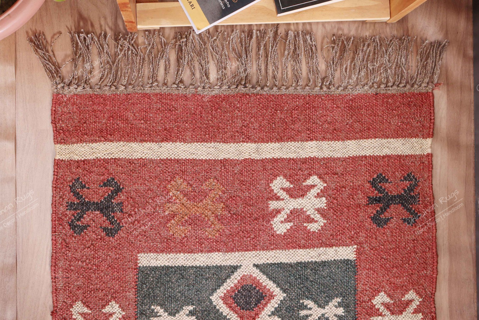 Indian Handwoven Wool Jute Kilim Rug With Multicolor Design Rug Fringes Jute Rug