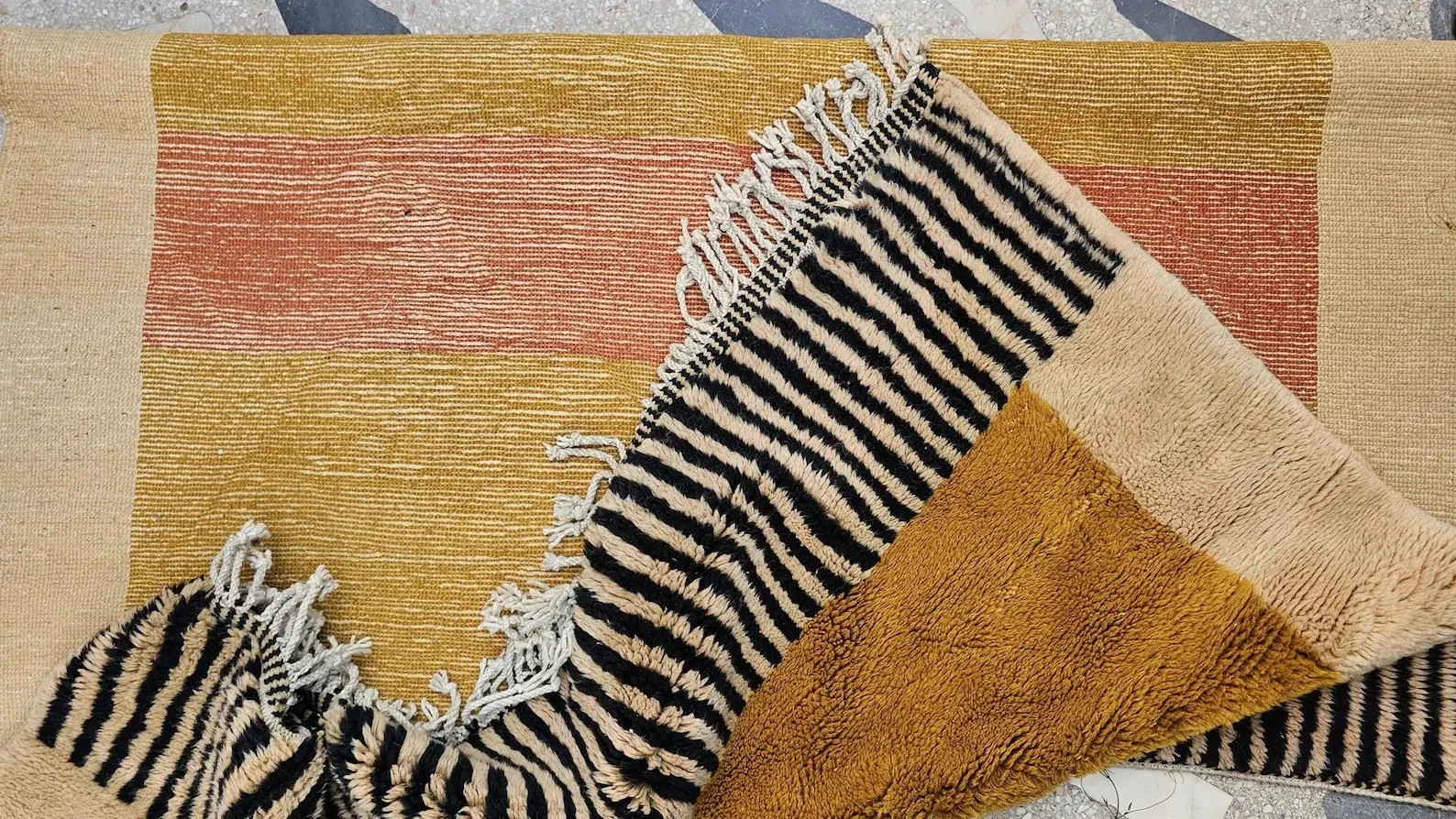 Modern Moroccan Berber Beni Ourain Wool Rug Color Multicolor Design Carpet Rug