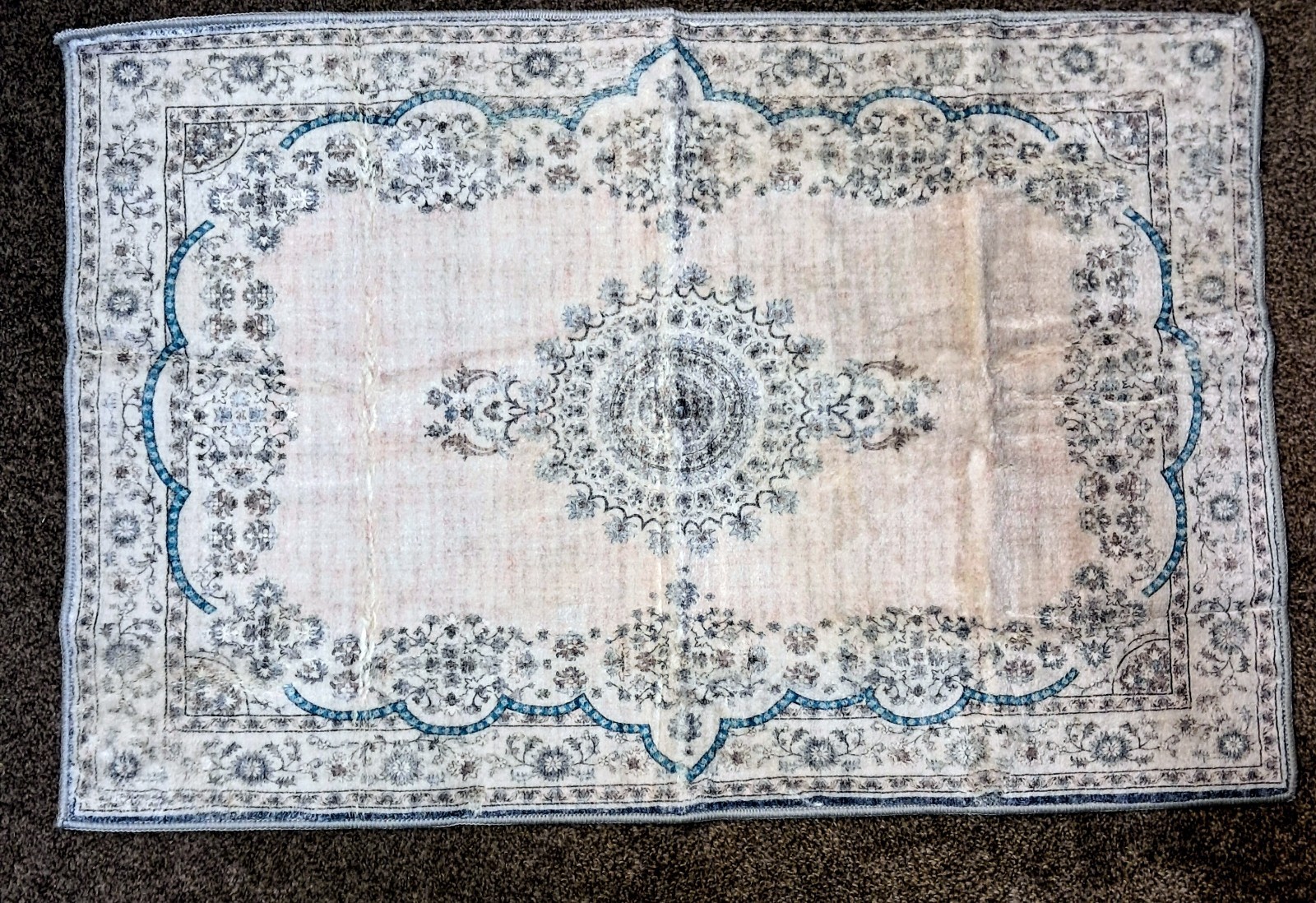 Istana Area Rug Blue Medellion 3 Feet X 2 Feet Walkway Bedroom Living Room