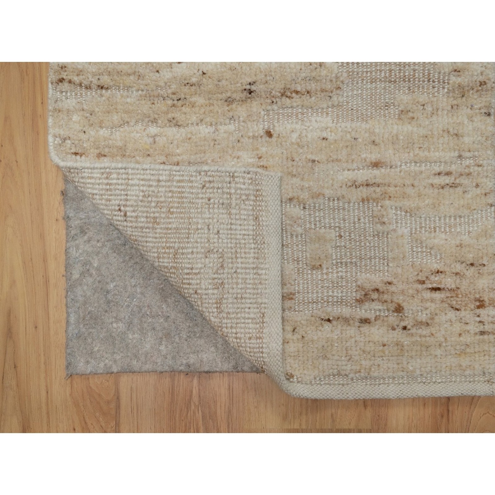 2’2″x3′ Ivory Hand Knotted Textured Modern Pure Wool Mat Oriental Rug 92290