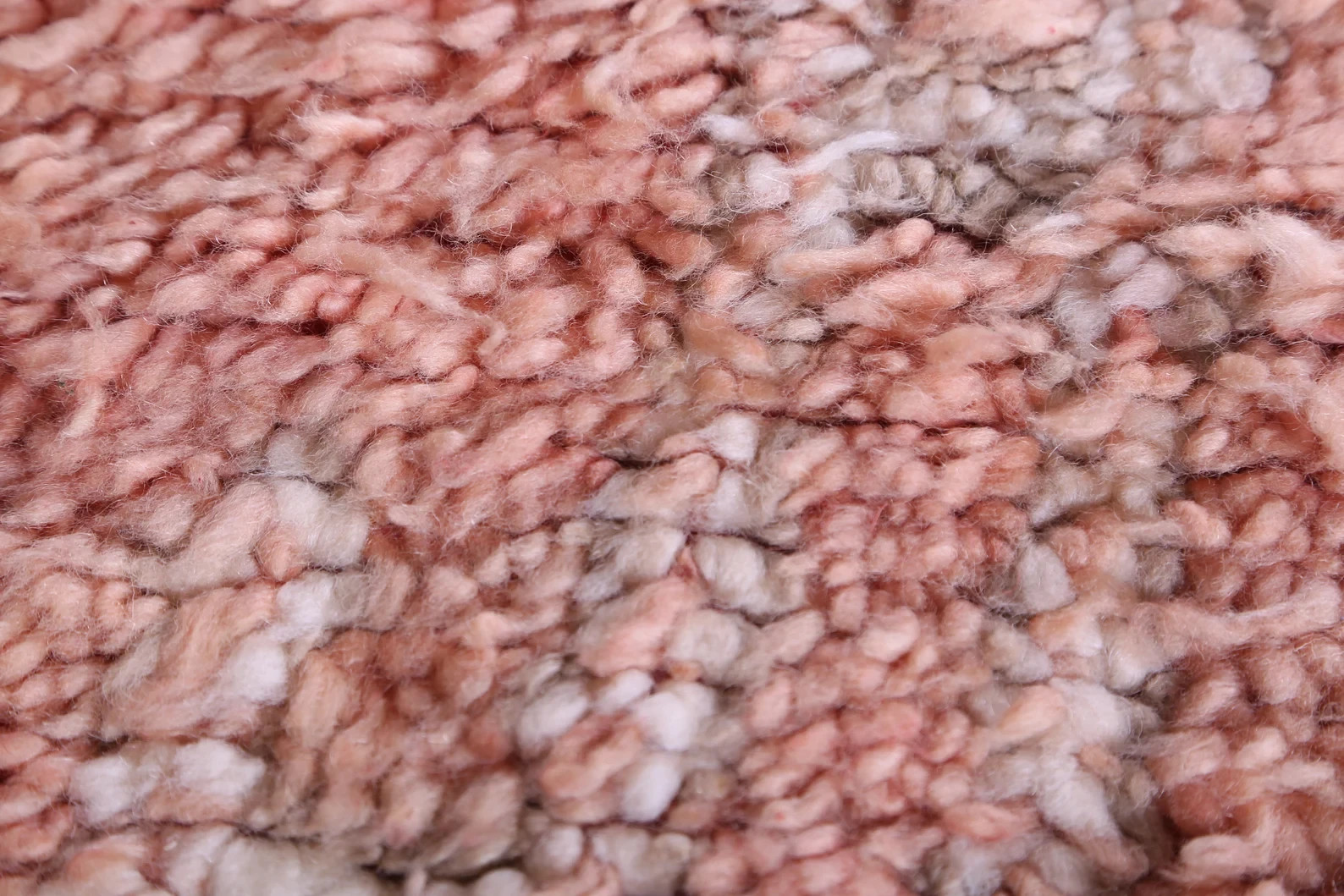 Vintage Moroccan Rug Color Pink Area Rug Handmade Carpet For Living Room Rug.