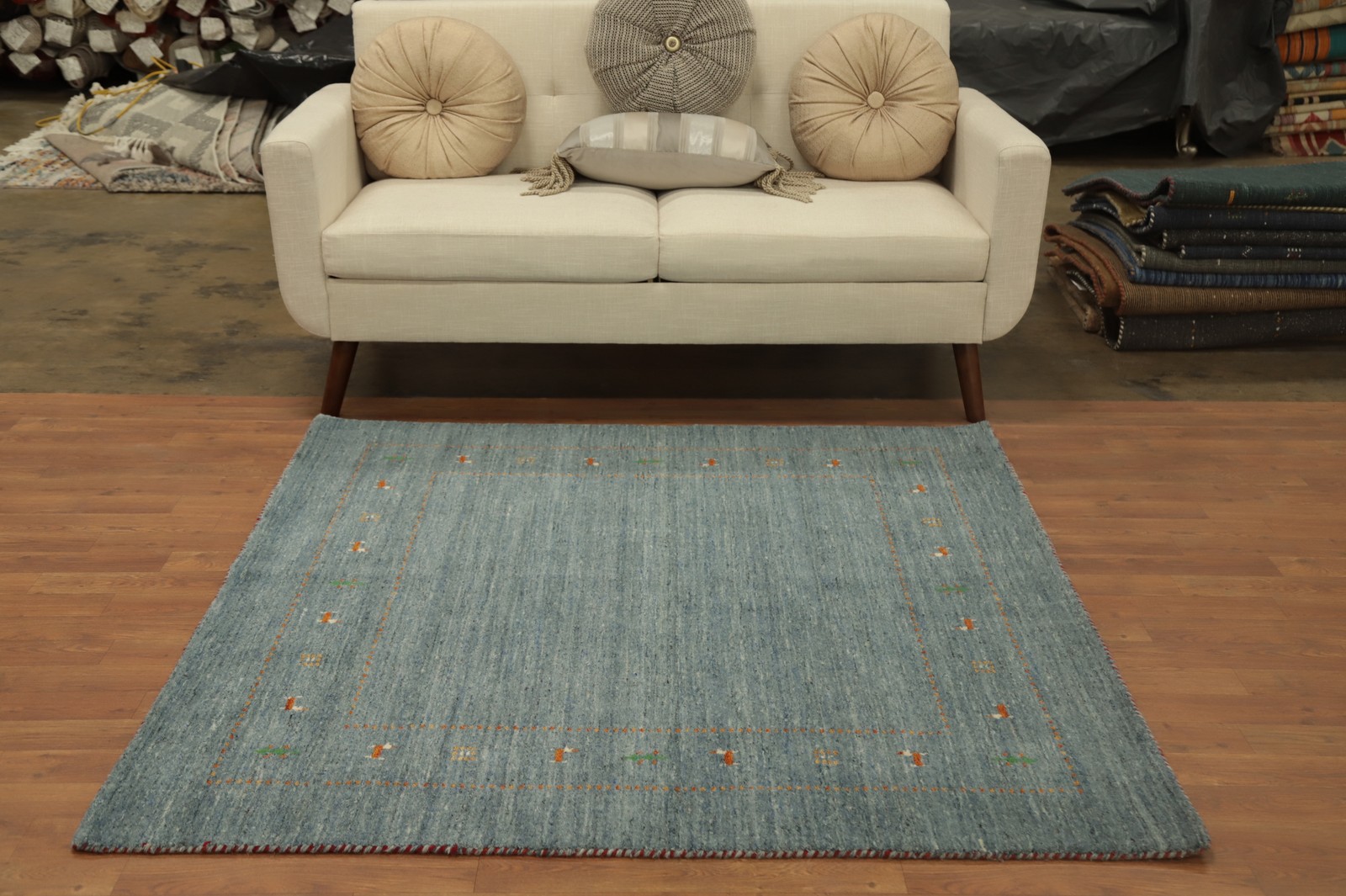 Stylish Handcrafted Tribal Style Square Rug 5×5 with a Minimalist Pattern Design