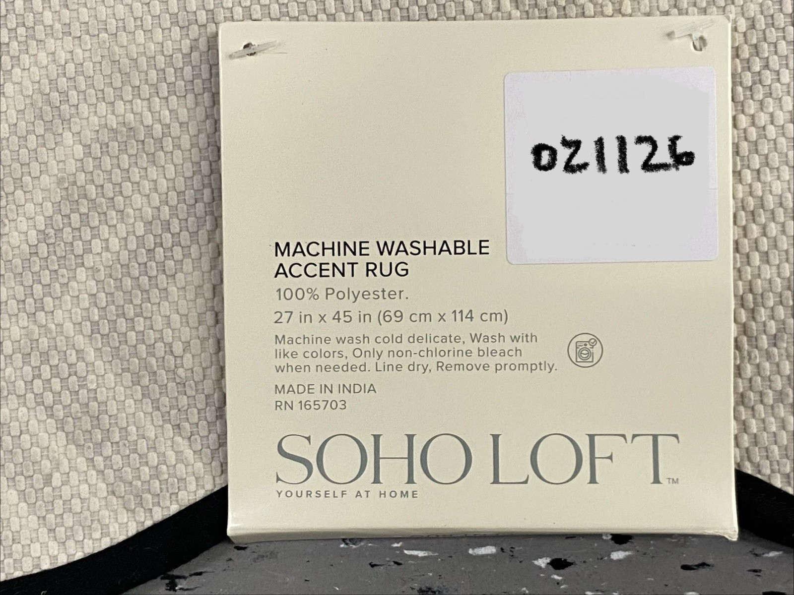 SOHO LOFT Machine Washable Geometric Area Rug Black White, 27” x 45”