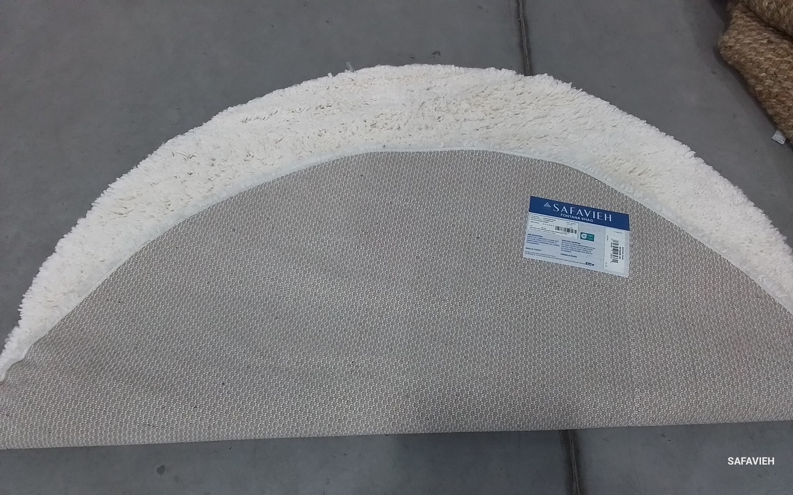 CREME 5′-3″ x 5′-3″ Flaw in Rug, Reduced Price 1172789188 FNT800B-5R