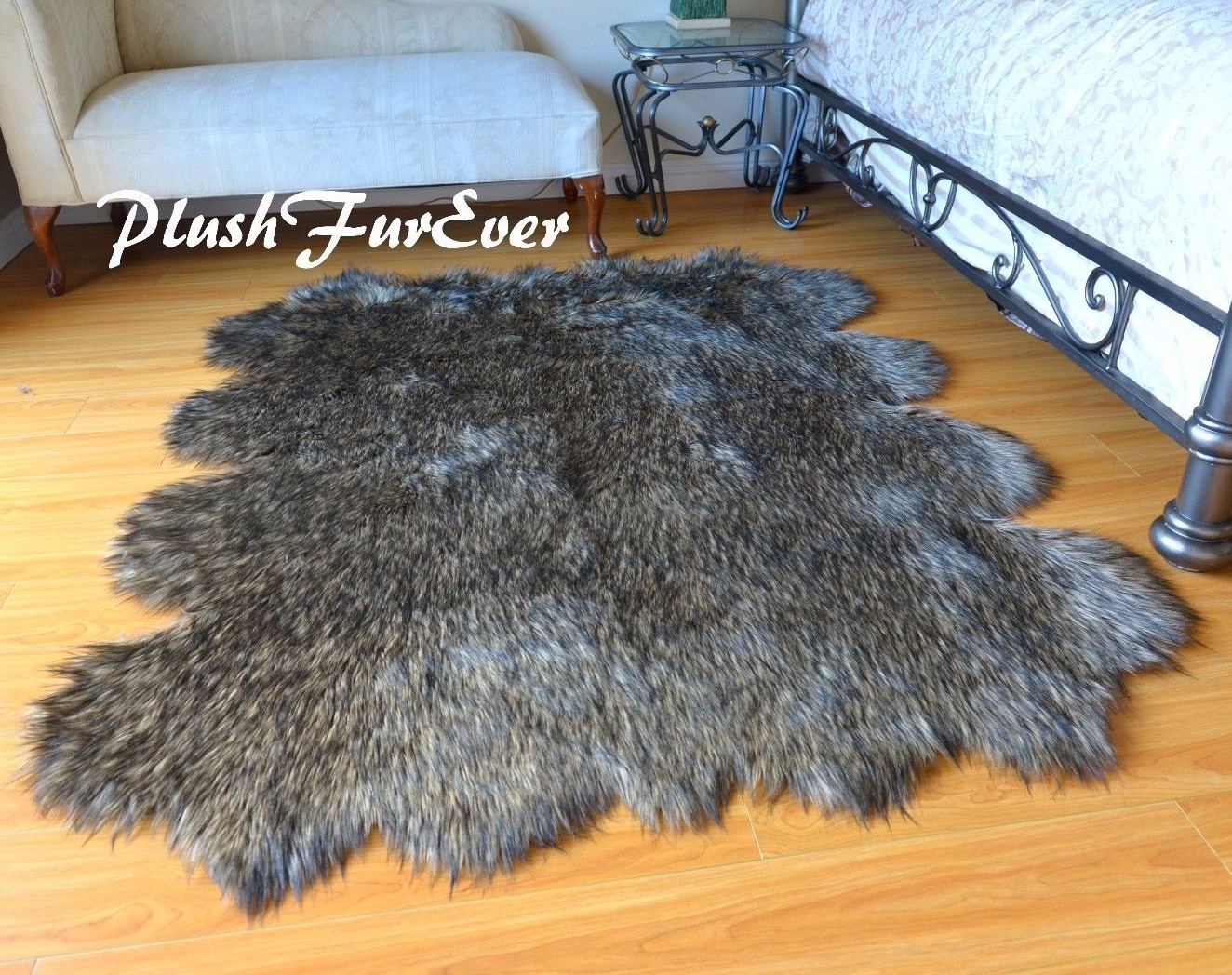 48″ x 58″ Black Tip Wolf Sheepskin Shape Lodge Cabin Decor Accents Home Rug 4*5