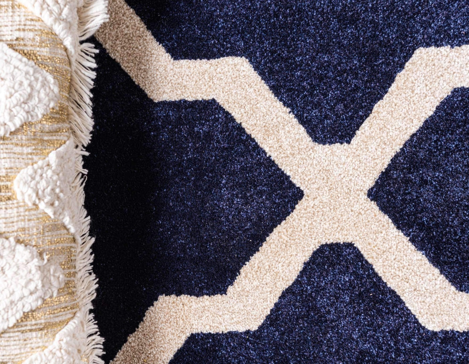 Unique Loom Trellis Collection Area 5’3″ x 8′ (Rectangular), Navy Blue/Beige