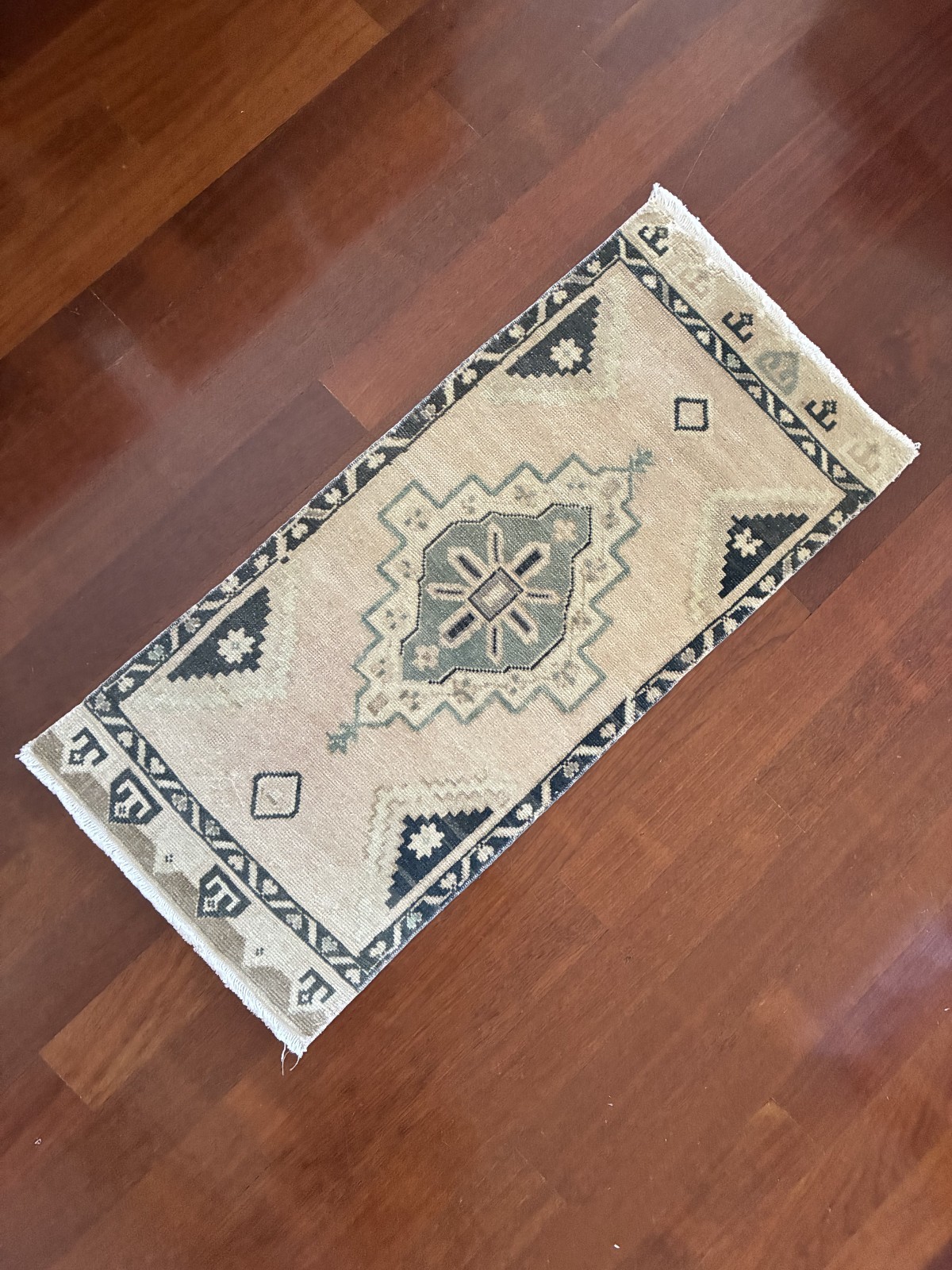 Entryway Small Accent Rug 2×3 Vintage Turkish Oushak Sage Green Wool Mat