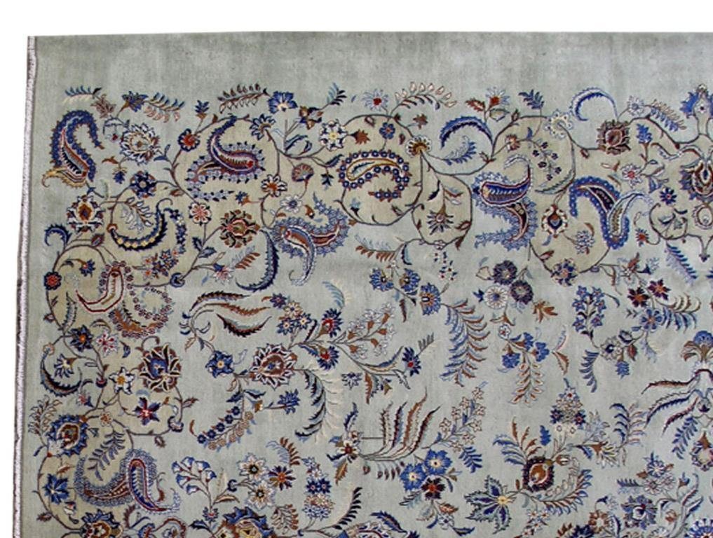 10.6 x 13.7 Silver Charm Perrsian Kashaan Rug 80839