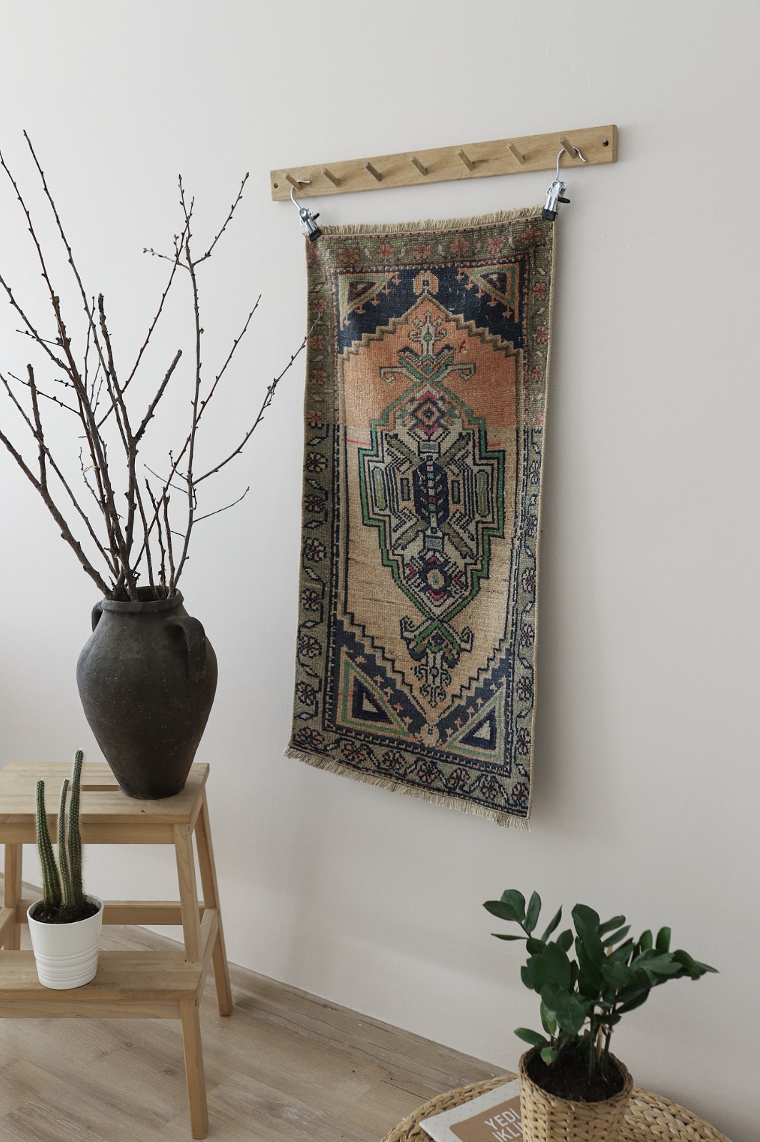 Oushak Mini Rug 2×3 ft, Vintage Wool Area Rug, Handmade Anatolian Rug,Wool Door