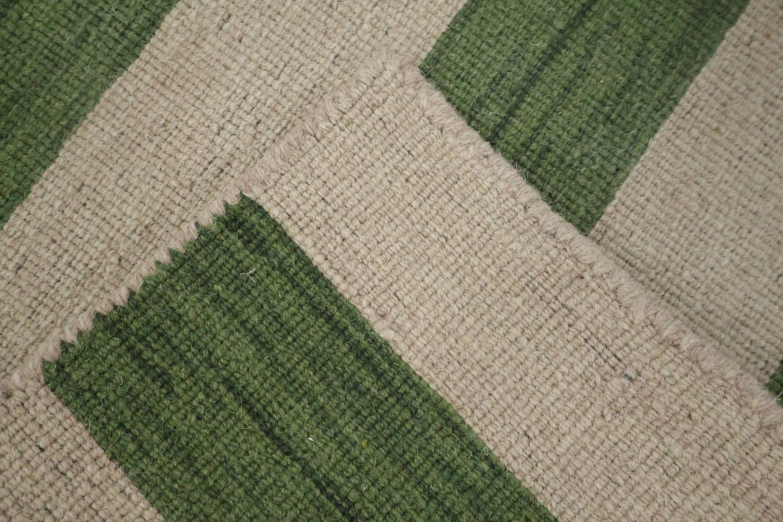 Chic Green/ Ivory Striped Area Rug 5×8 Hand-knotted Wool Modern Style Carpet