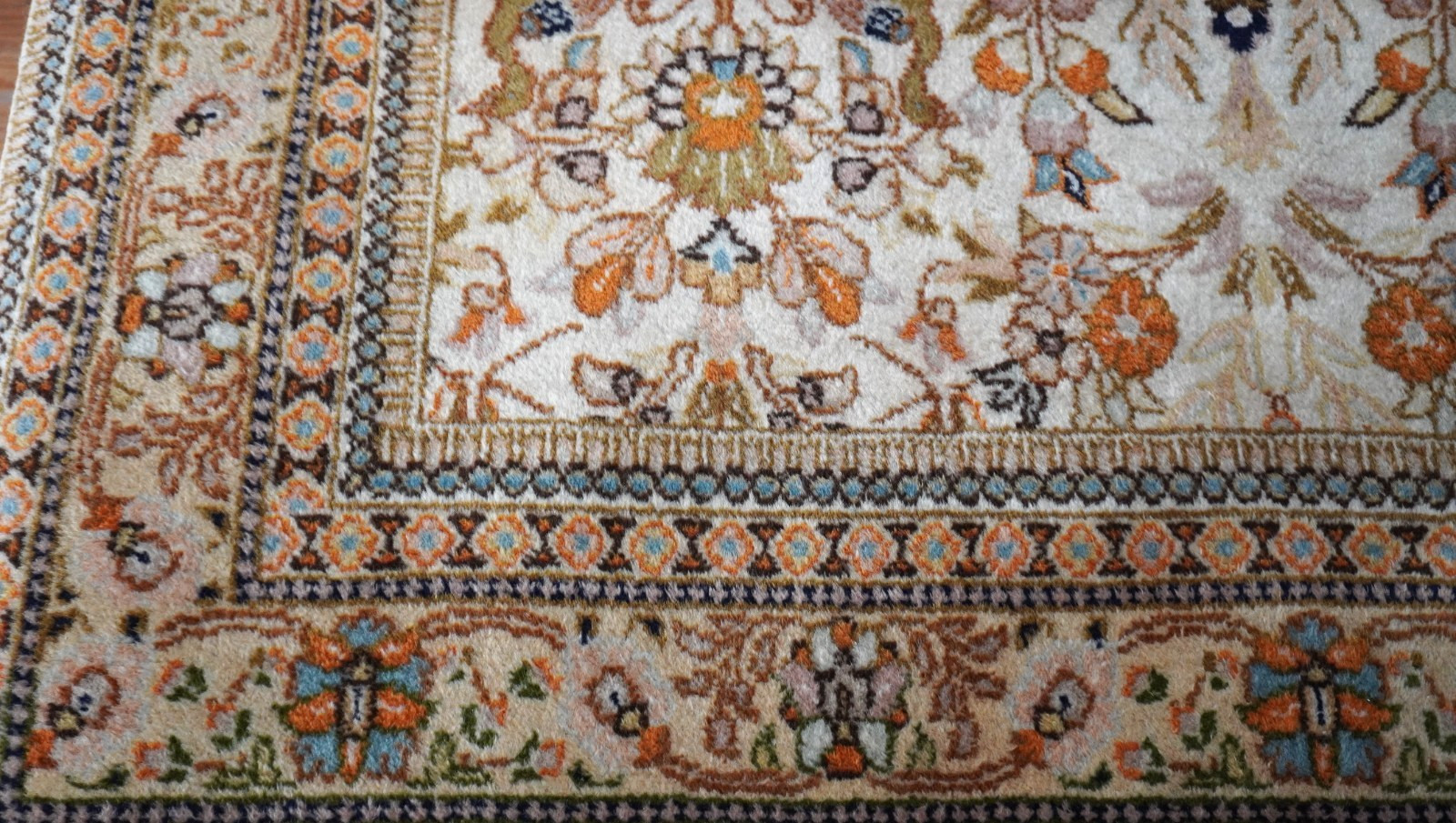 Exquisite Antique Taba Tabrizz 4’9″ x 6′ Birds Hand Knotted Wool Rug
