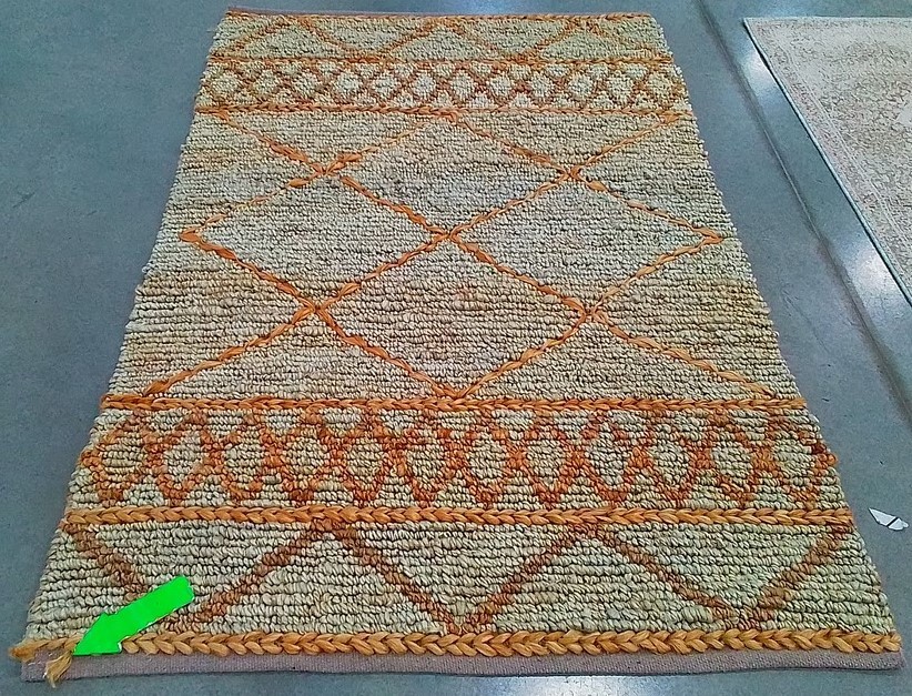 SILVER / NATURAL 4′-0″ x 6′-0″ Damaged Rug, Reduced Price 1172806827 KLM453G-4