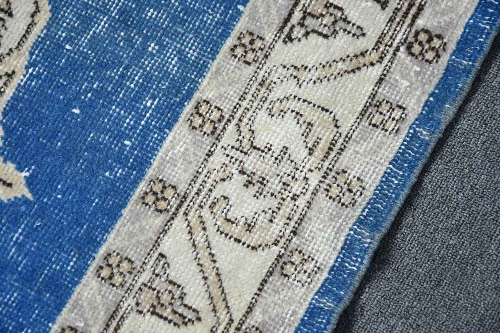 Turkish Vintage Rug, 3,9×6,46 ft Rug, Blue White Ombré Wool Rug