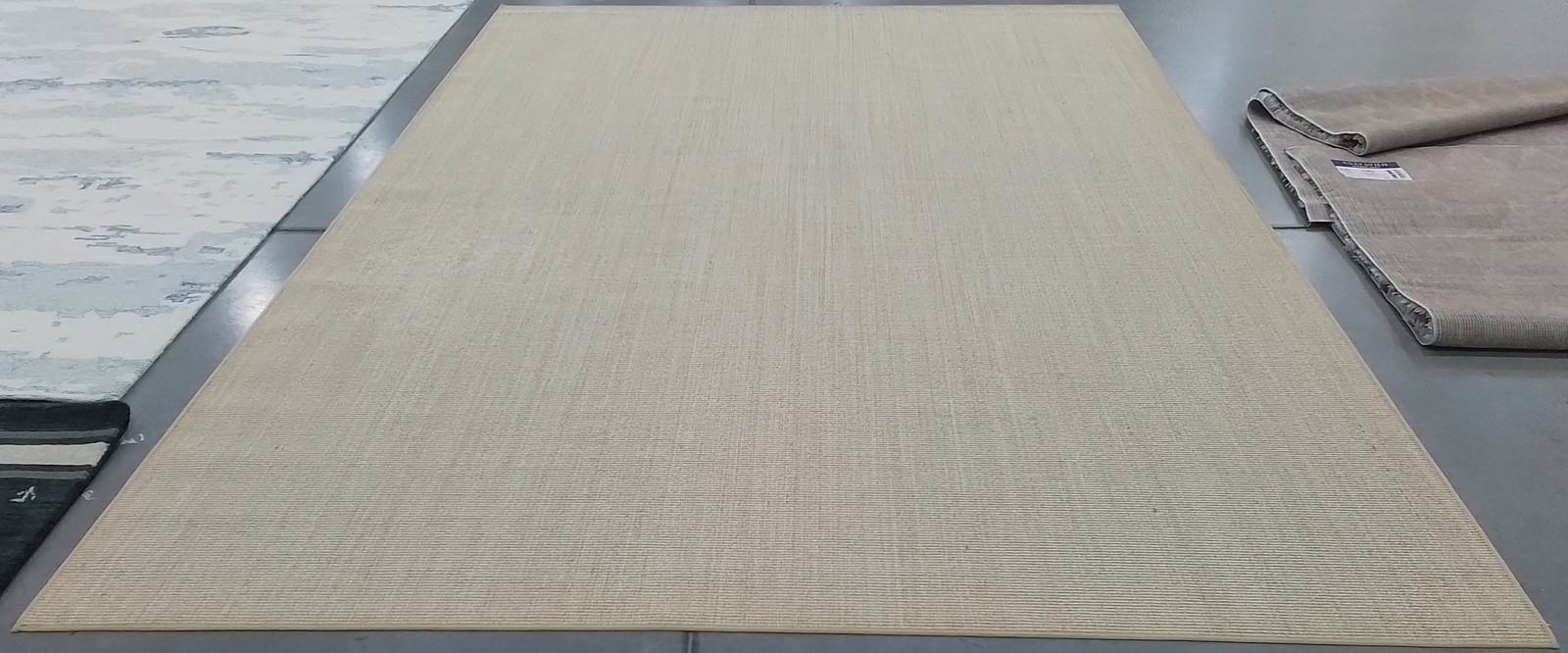 BEIGE / IVORY 9′-0″ x 12′-0″ Flaw in Rug, Reduced Price 1172798672 MSR9501C-9