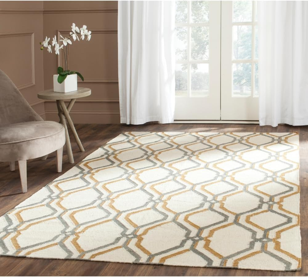 Handmade 5′ x 8′ Ivory/Black Wool Flatweave Rug – Dhurries Collection