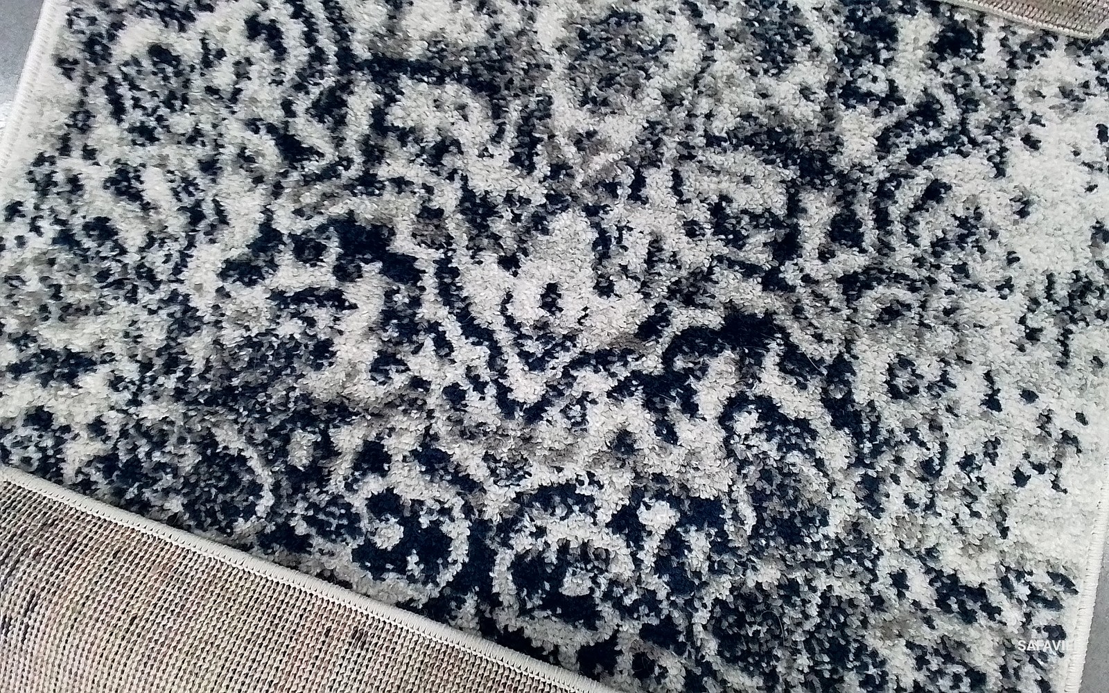 CREAM / NAVY 2′-3″ x 20′-0″ Flaw in Rug, Reduced Price 1172808622 MAD603D-220
