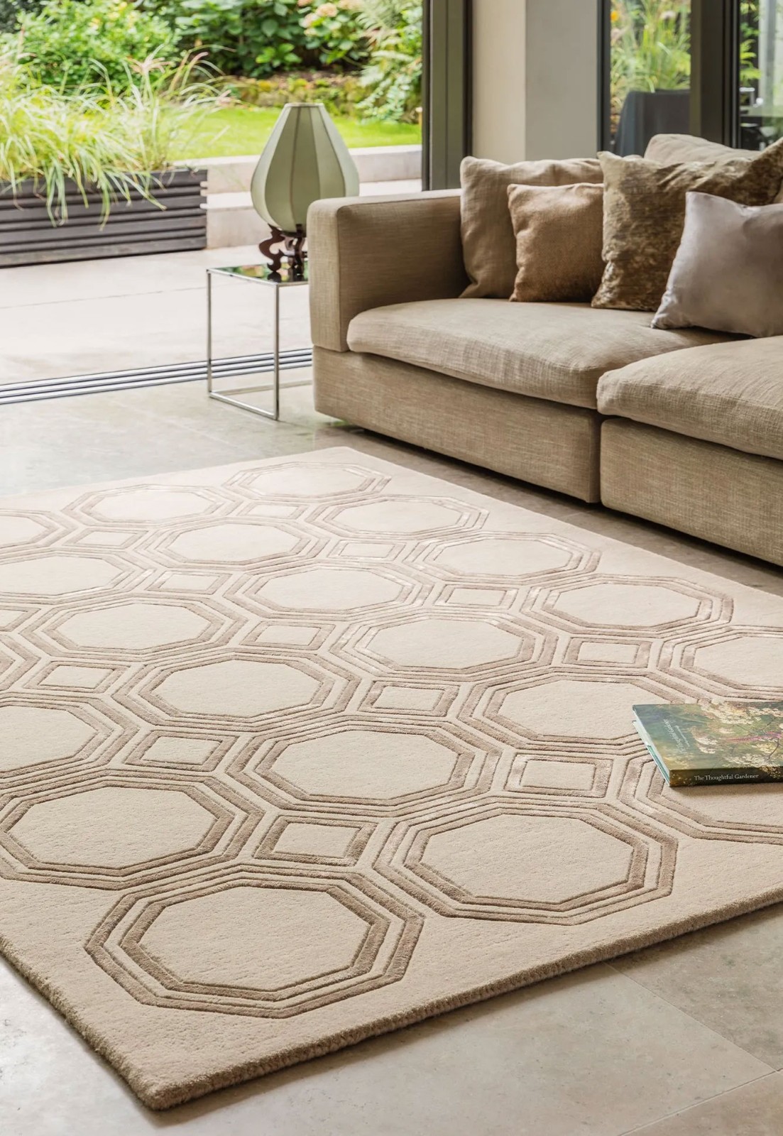 Nexus Modern Wool Rug – Premium Hand Tufted Carpet with Detailed Hand Carved