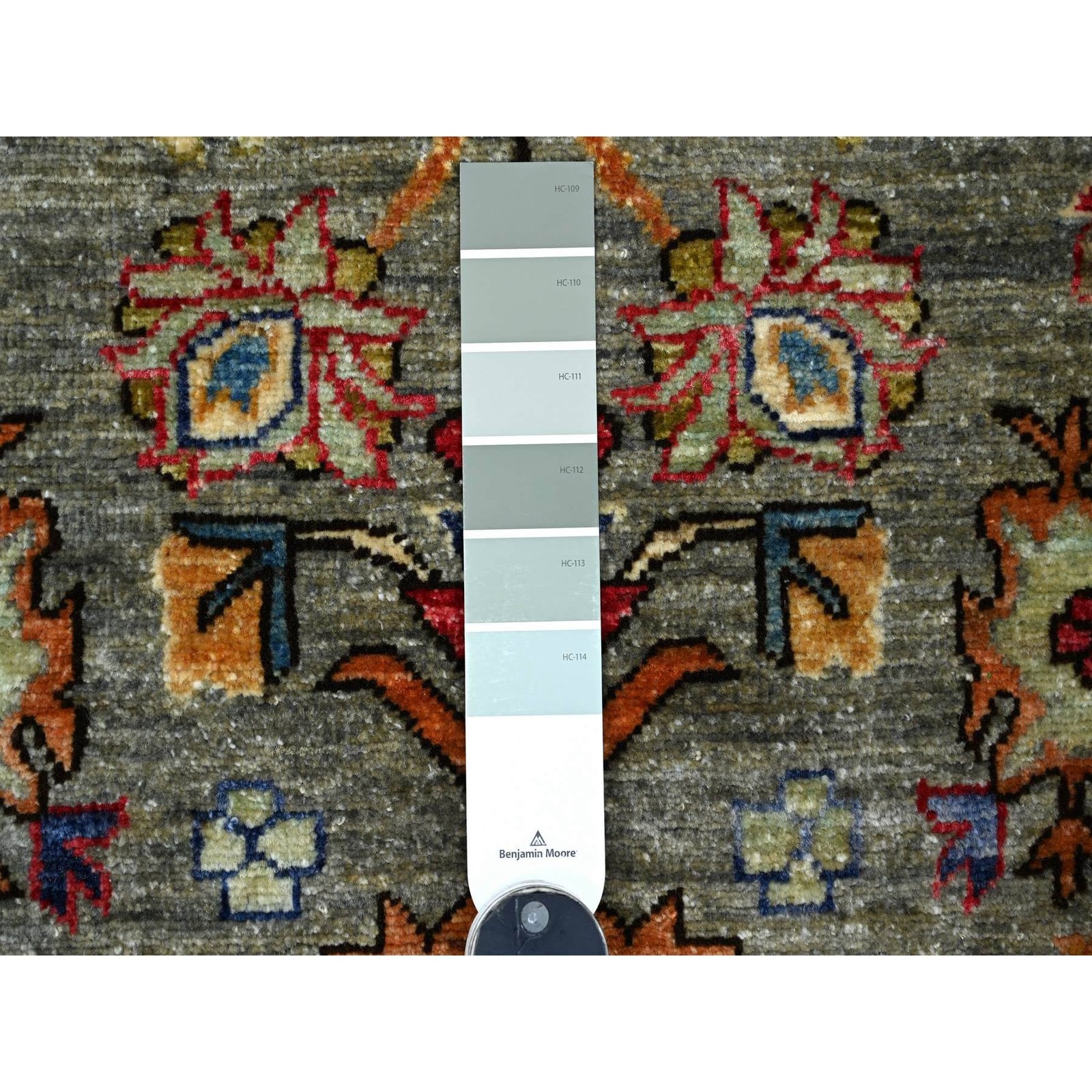 3’1″x5′ Gray Hand Knotted Heris All Over Design Aryana Grade Soft Wool Rug 21174