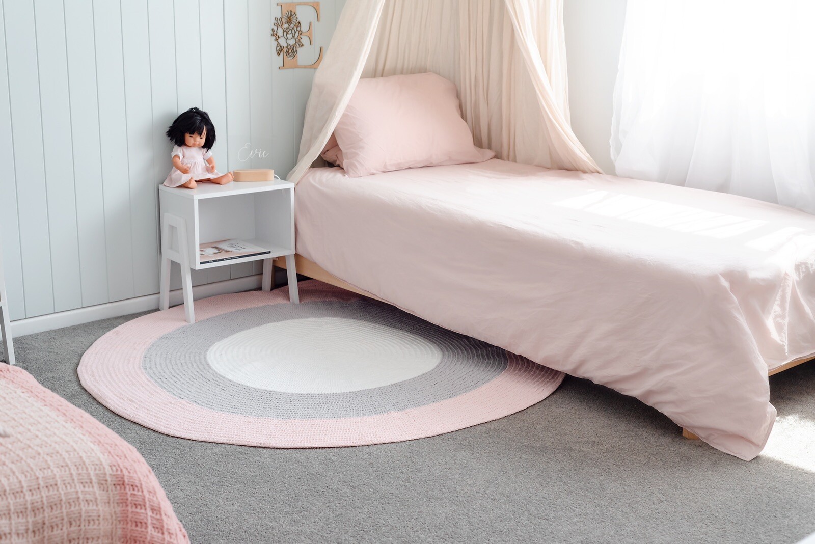 Round Rug Blush Pink, Grey + White – 100% Cotton Wool – 120cm FREE SHIPPING AUS