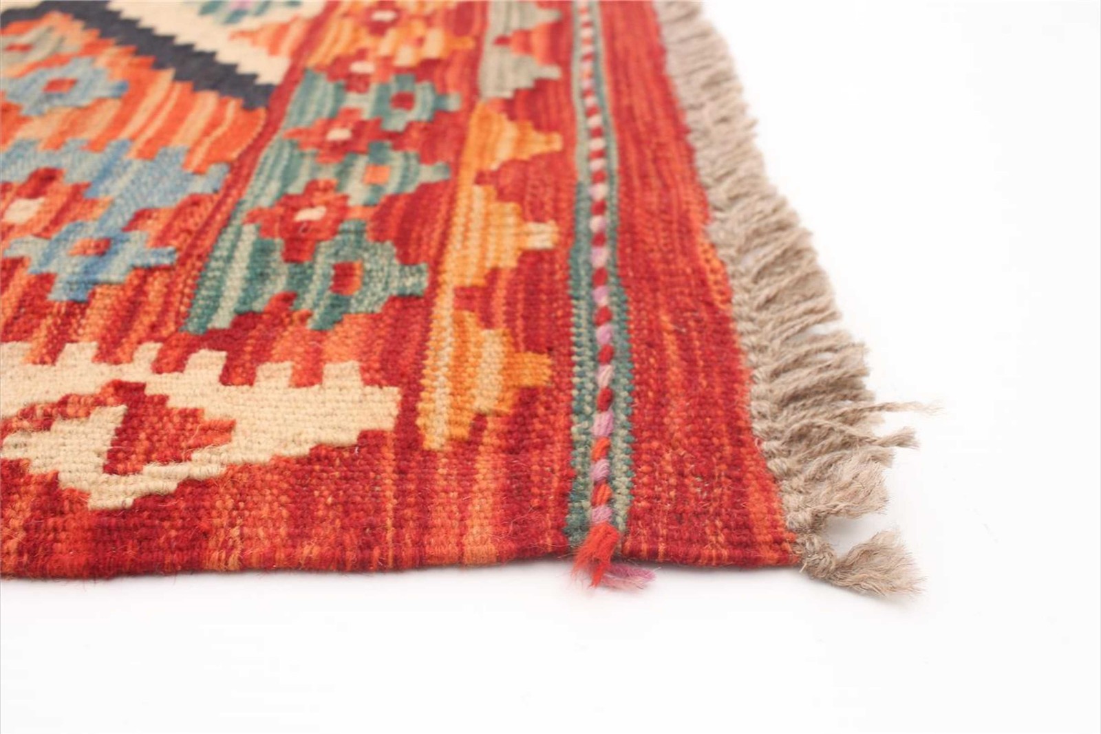 Vintage Hand Woven Area Rug 4’3″ x 6’3″ Traditional Wool Oriental Carpet
