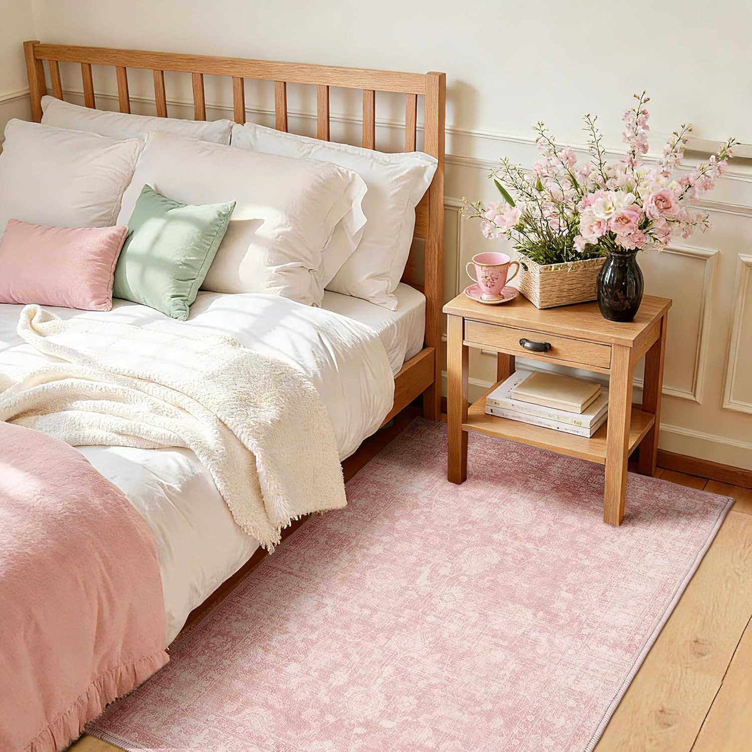 3X5 Pink Washable Rug – Vintage Floral Low Pile Area Rug for Bedroom, Girls Room
