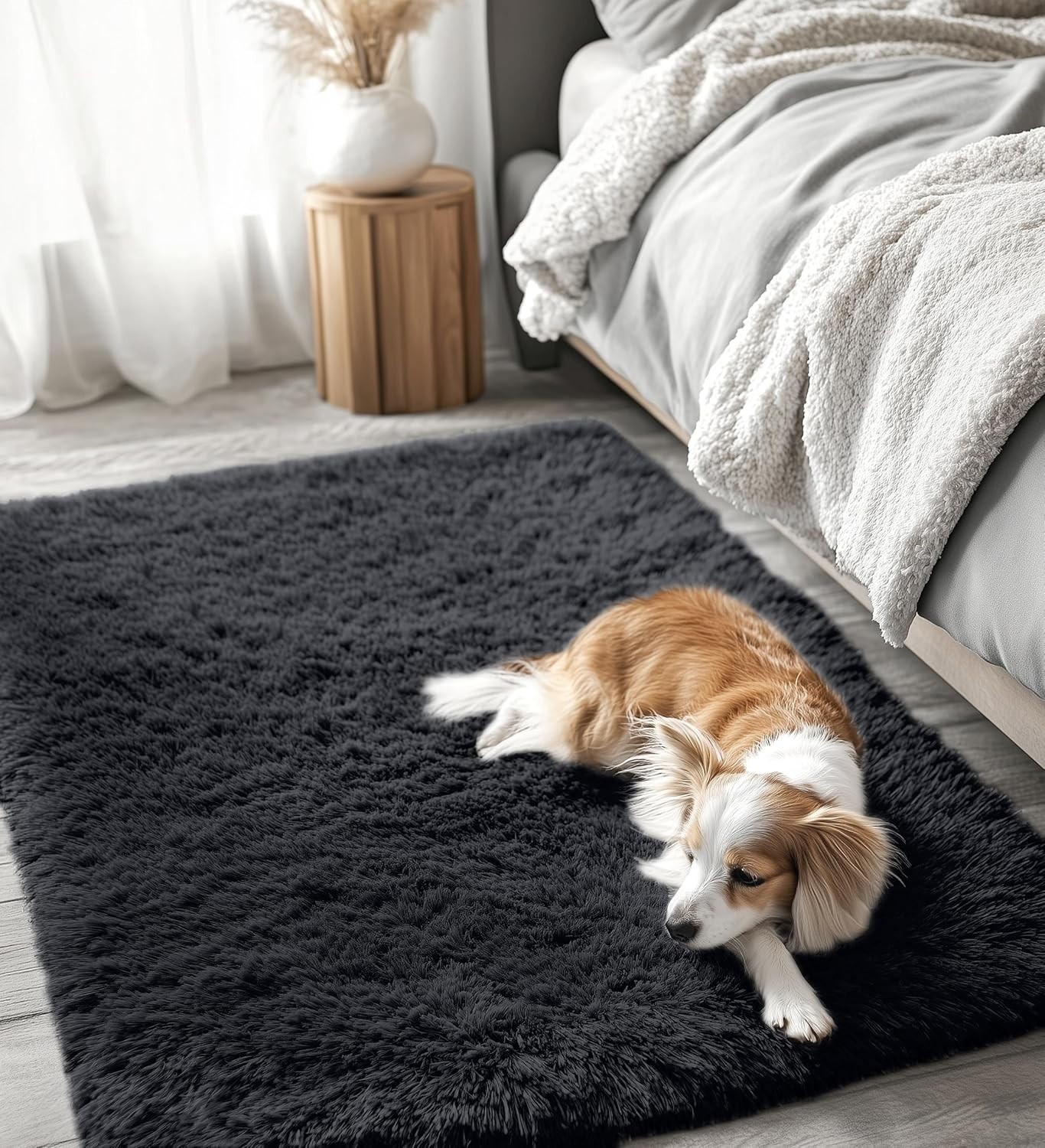 Soft 3×4 Ft Machine Washable Accent Rug – Stylish Black Shag for Kids & Pets