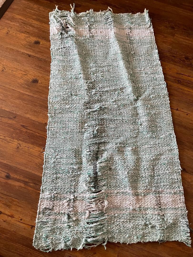 CHINDI HAND WOVEN COTTON BLEND RAG RUG 53X27 GREEN/WHITE