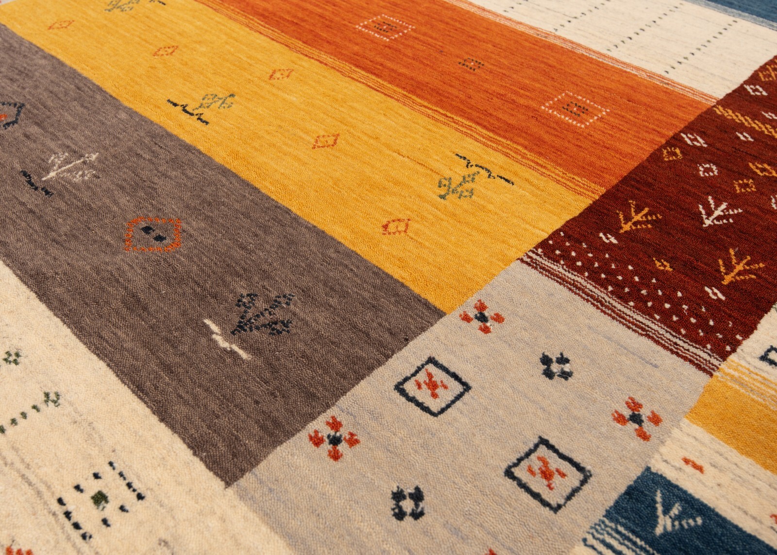 Handloom Handwoven Oriental Carpet 185×142 Cm – Modern, Wool, Carpet, Rug, Beige