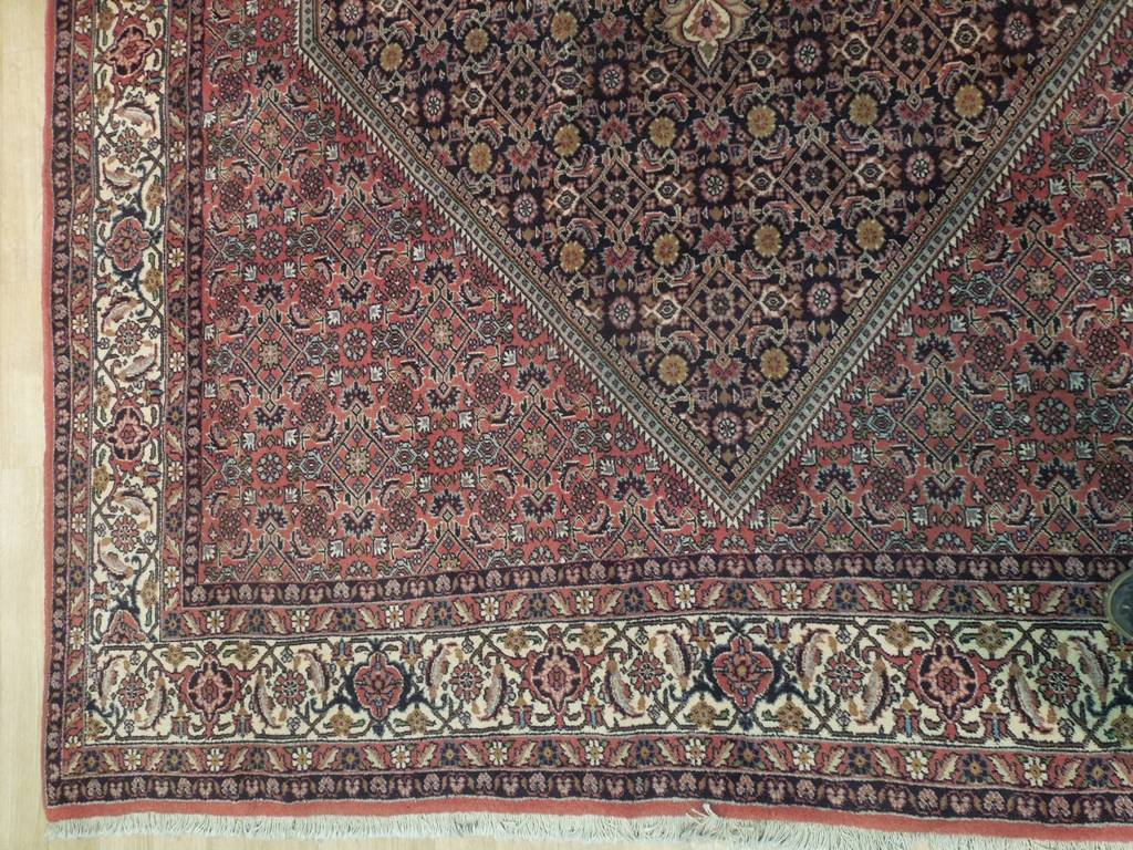 7′ x 10′ Fine Dense Weave Traditional Bijaar Rug 72349