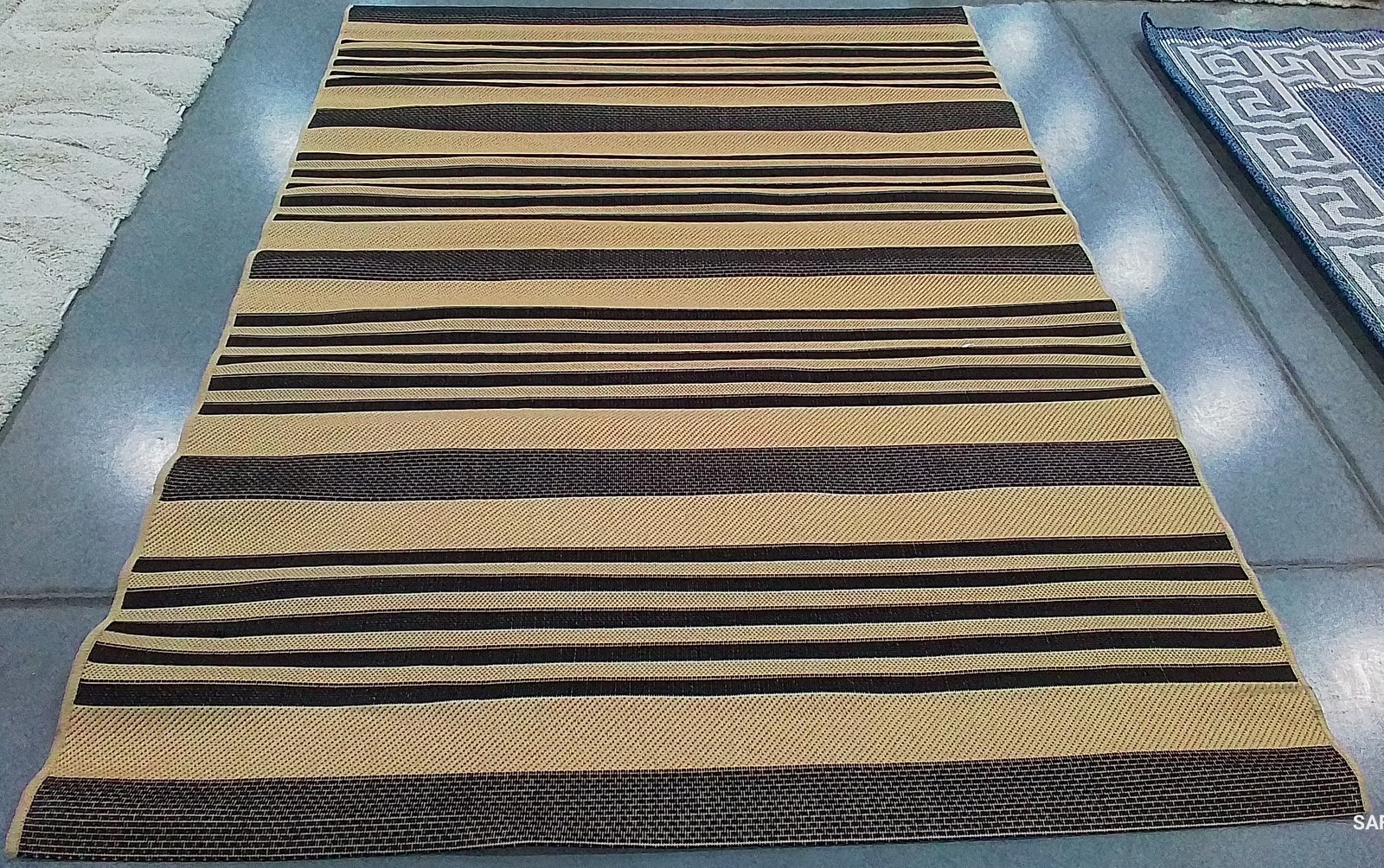 BLACK / BONE 5′-3″ x 7′-7″ Flaw in Rug, Reduced Price 1172808352 CY6062-216-5