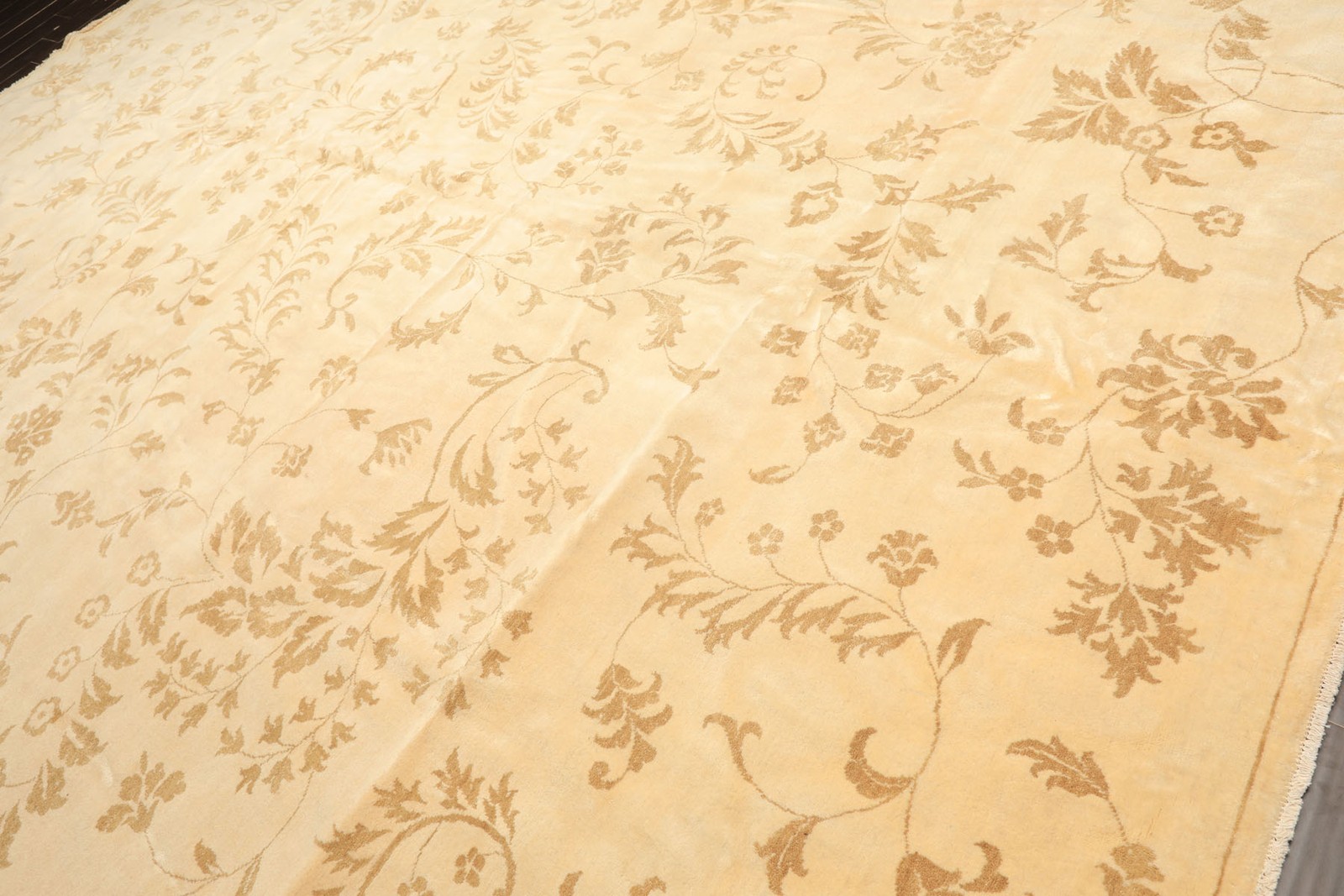 12×14’9” Hand Knotted Wool Ivory, Khaki Indo Tibetan Transitional Botanical Rug