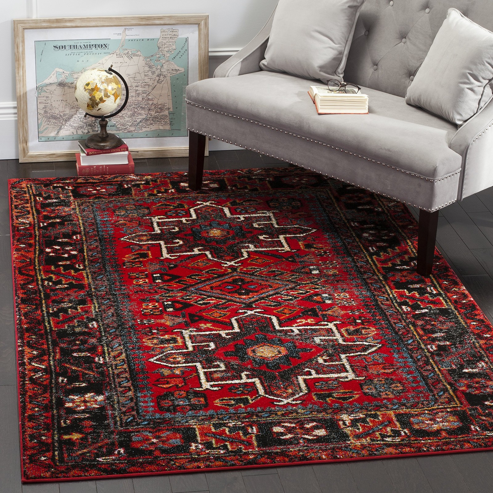 SAFAVIEH Vintage Hamadan Collection Area Rug – 53 x 76, Red Multi,