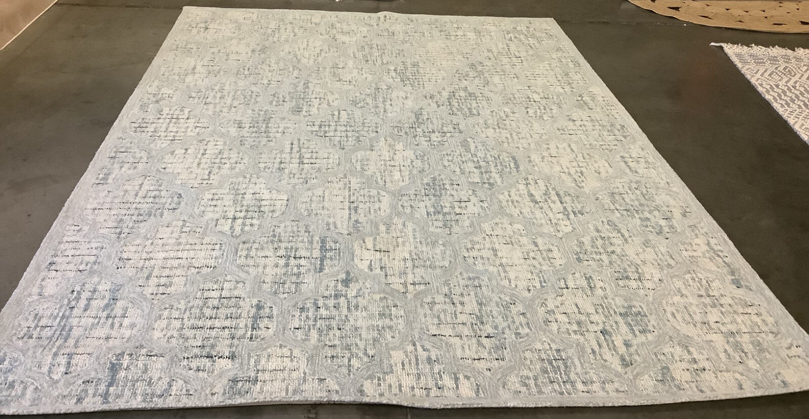 IVORY / TURQUOISE 9′ X 12′ Flaw in Rug, Reduced Price 1172666931 ABT474K-9