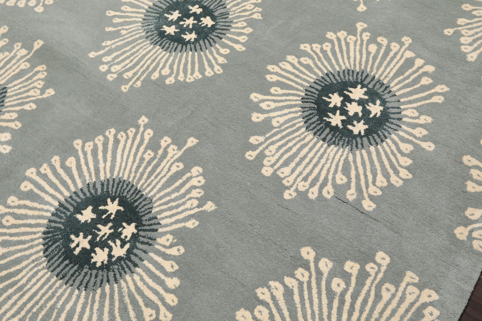 LoomBloom Multi Size Celadon Hand Tufted Contemporary Wool Area Rug