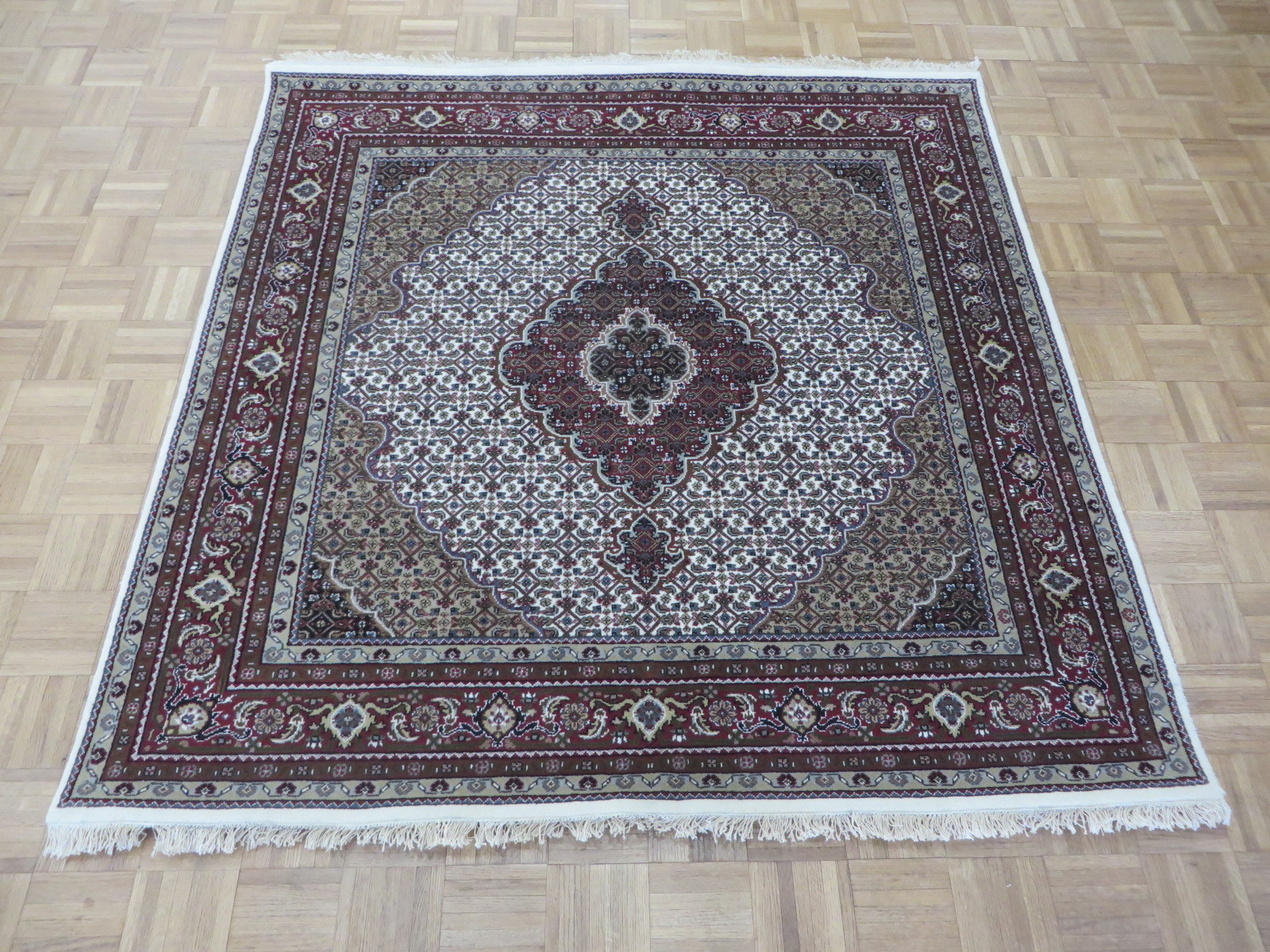 5’11 x 6 Square Hand Knotted Ivory Mahi Tabrez Rug Wool & Silk G6466