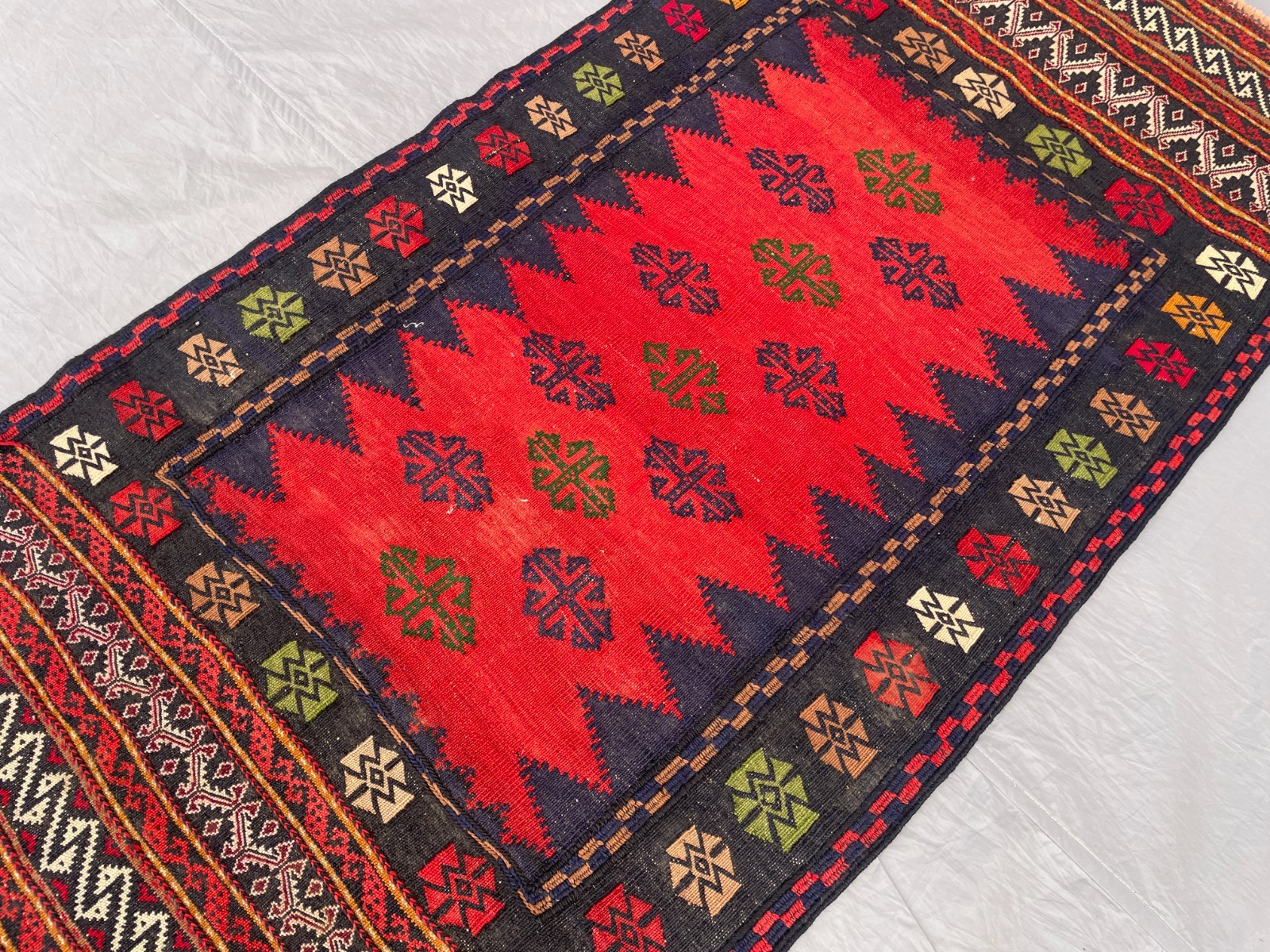 2’3 x 4’5 Ft Bold Afghan Tribal Kilim Rug Red Navy Floral Flatweave Wool Carpet