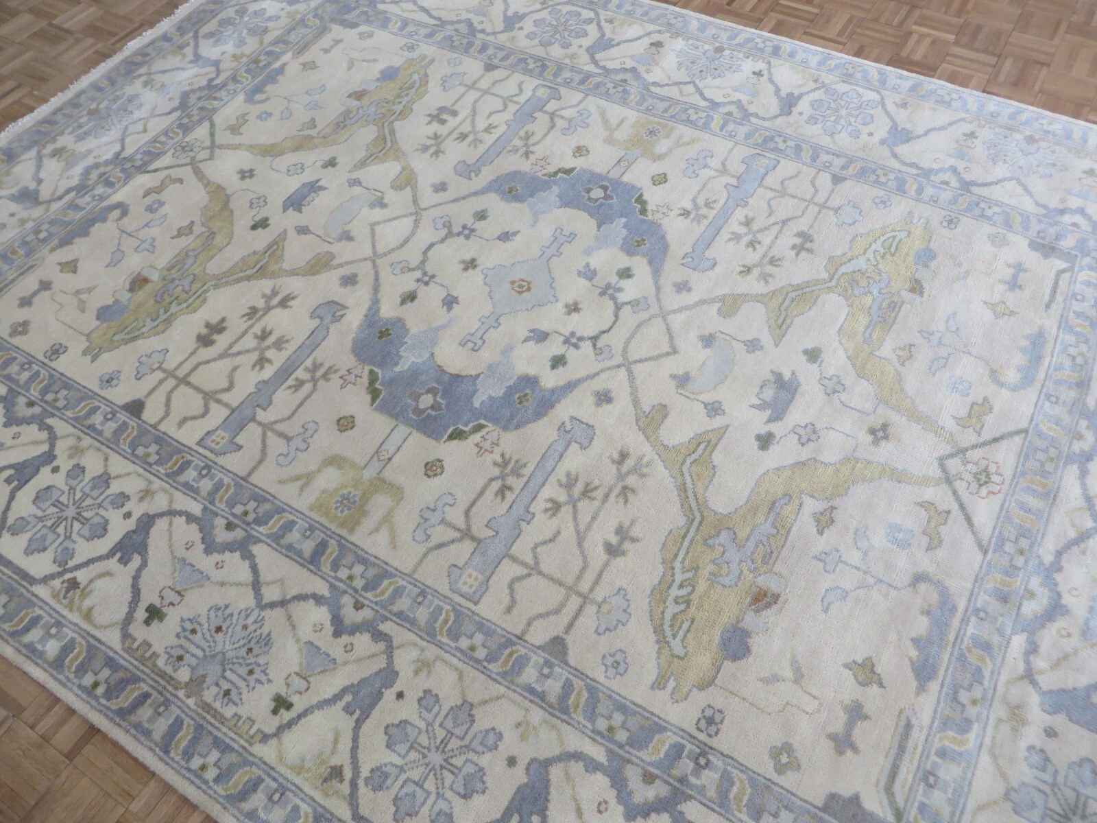 8’11 x 11’9 Hand Knotted Ivory Oushak Oriental Rug G15566