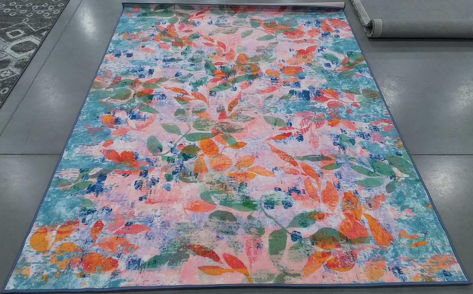 BLUSH PINK/GREEN 5′-5″ x 7′-6″ Back Stain Rug Reduced Price 1172801570 PTB158U-5